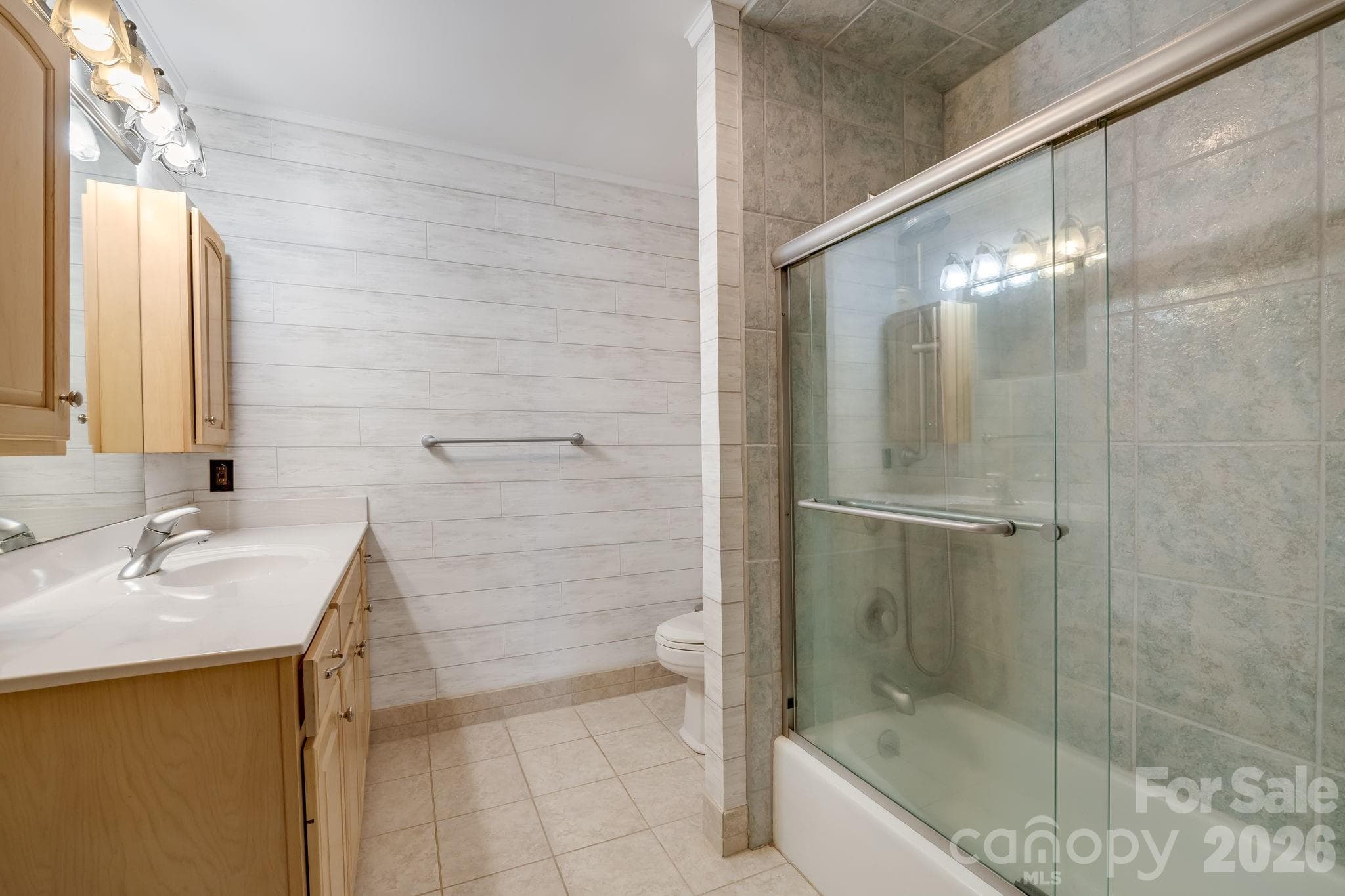 Full Bath 1 - 301 Highland Circle, Sugar Mountain