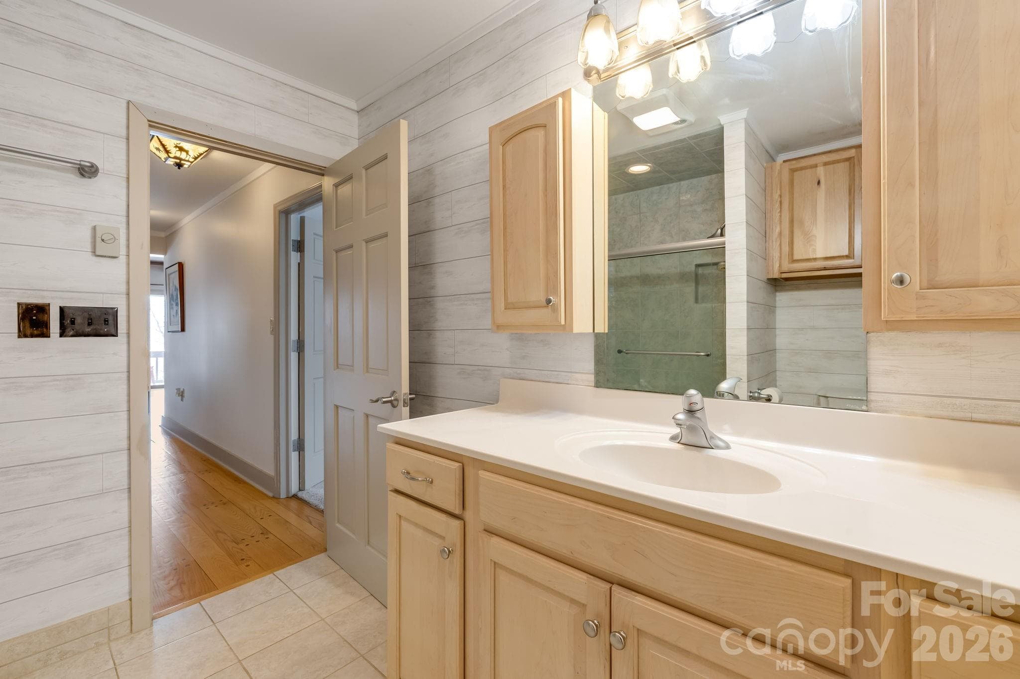 Full Bath 1 - 301 Highland Circle, Sugar Mountain