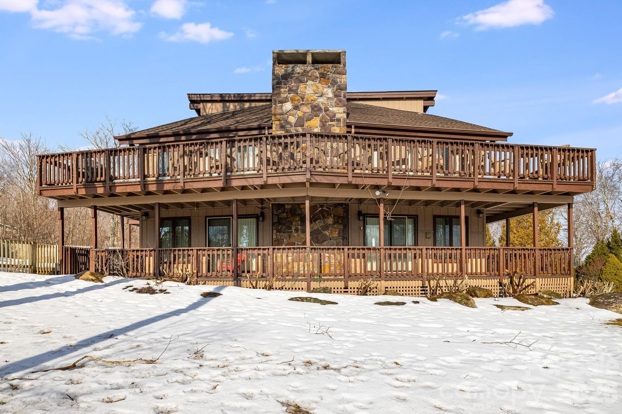 Double Deck View - 301 Highland Circle, Sugar Mountain