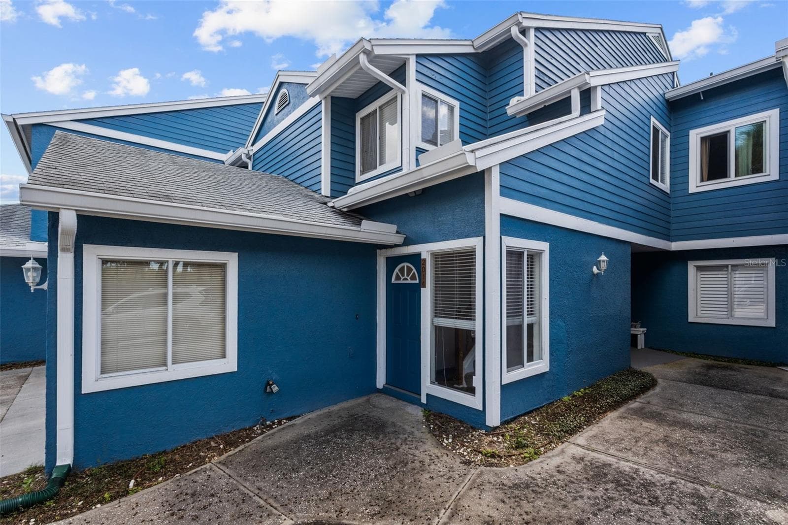 Condominium at 2014 GOLFVIEW DR #2014, TARPON SPRINGS, photo 2 of 34