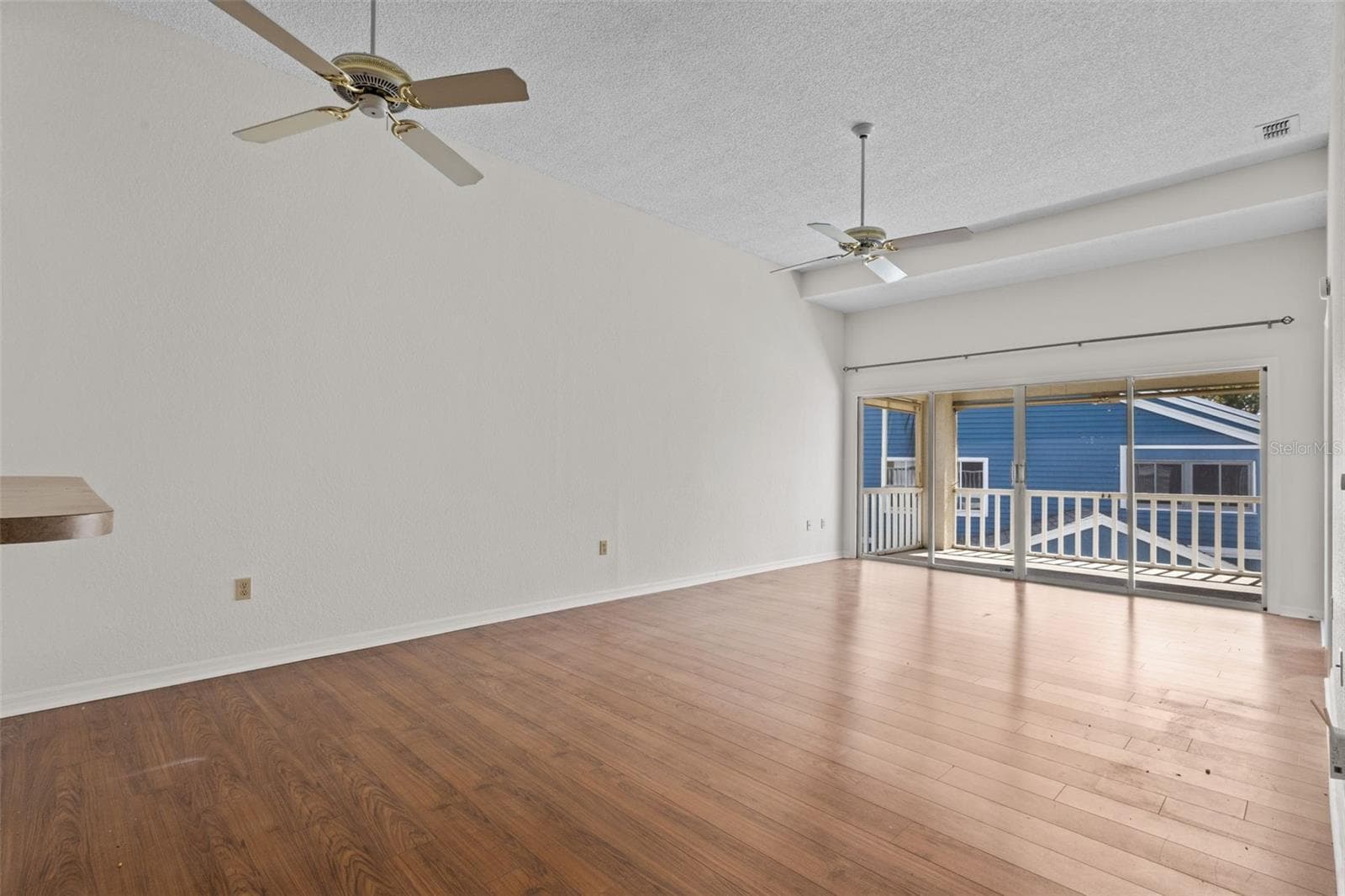 Condominium at 2014 GOLFVIEW DR #2014, TARPON SPRINGS, photo 5 of 34