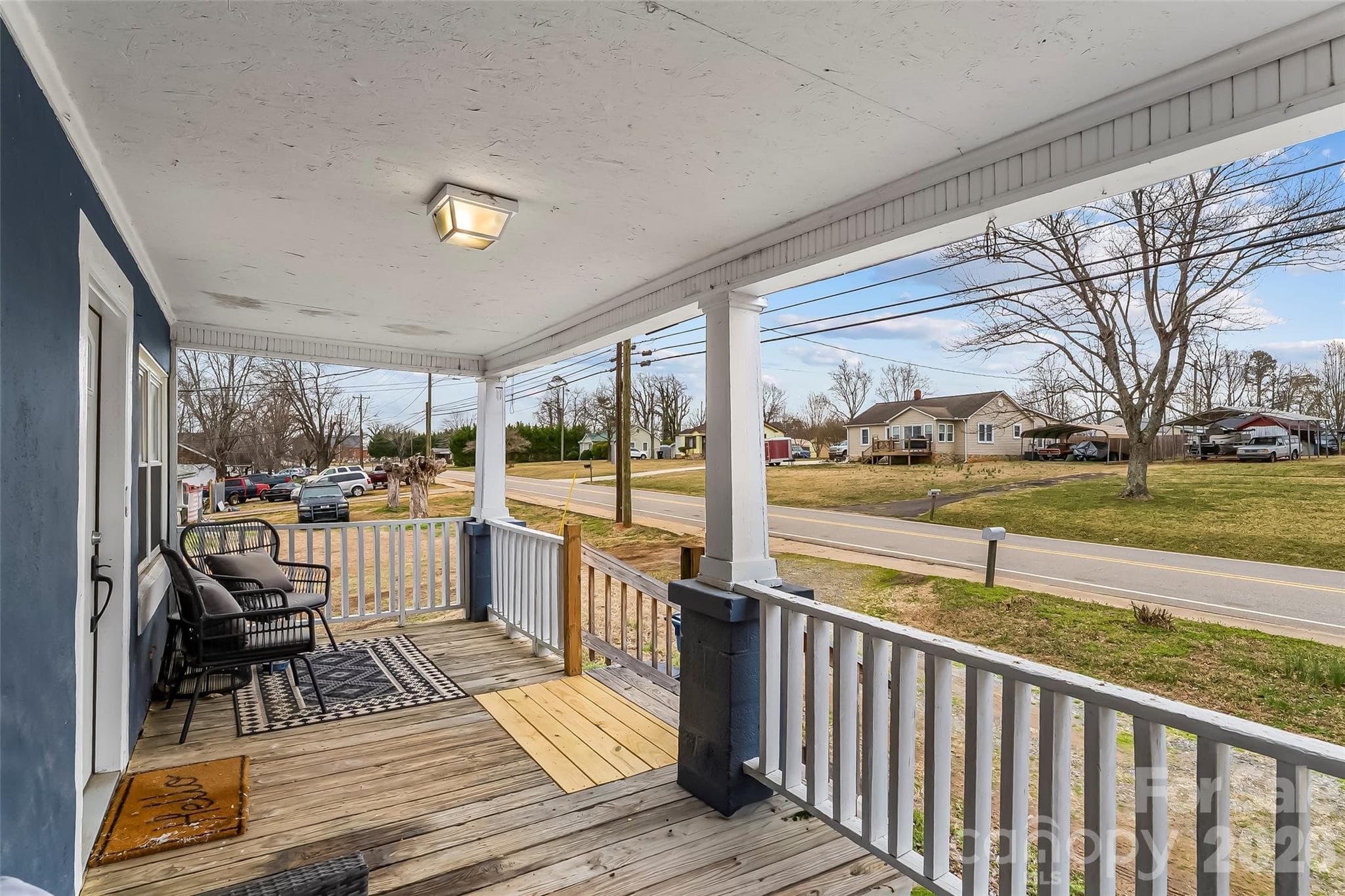 Duplex at 620 Linville Street, Morganton, photo 4 of 27
