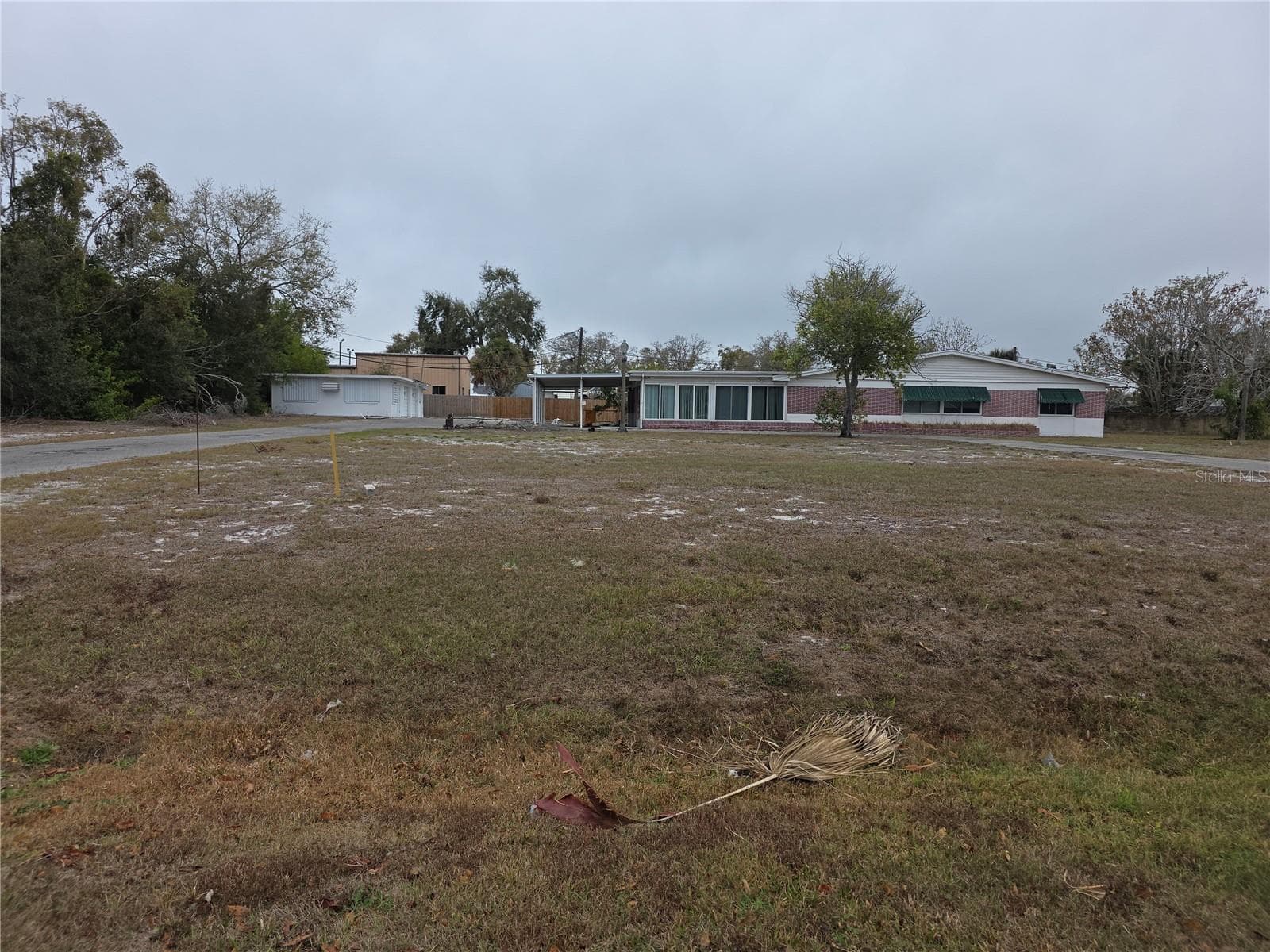 2634 SOUTH DR