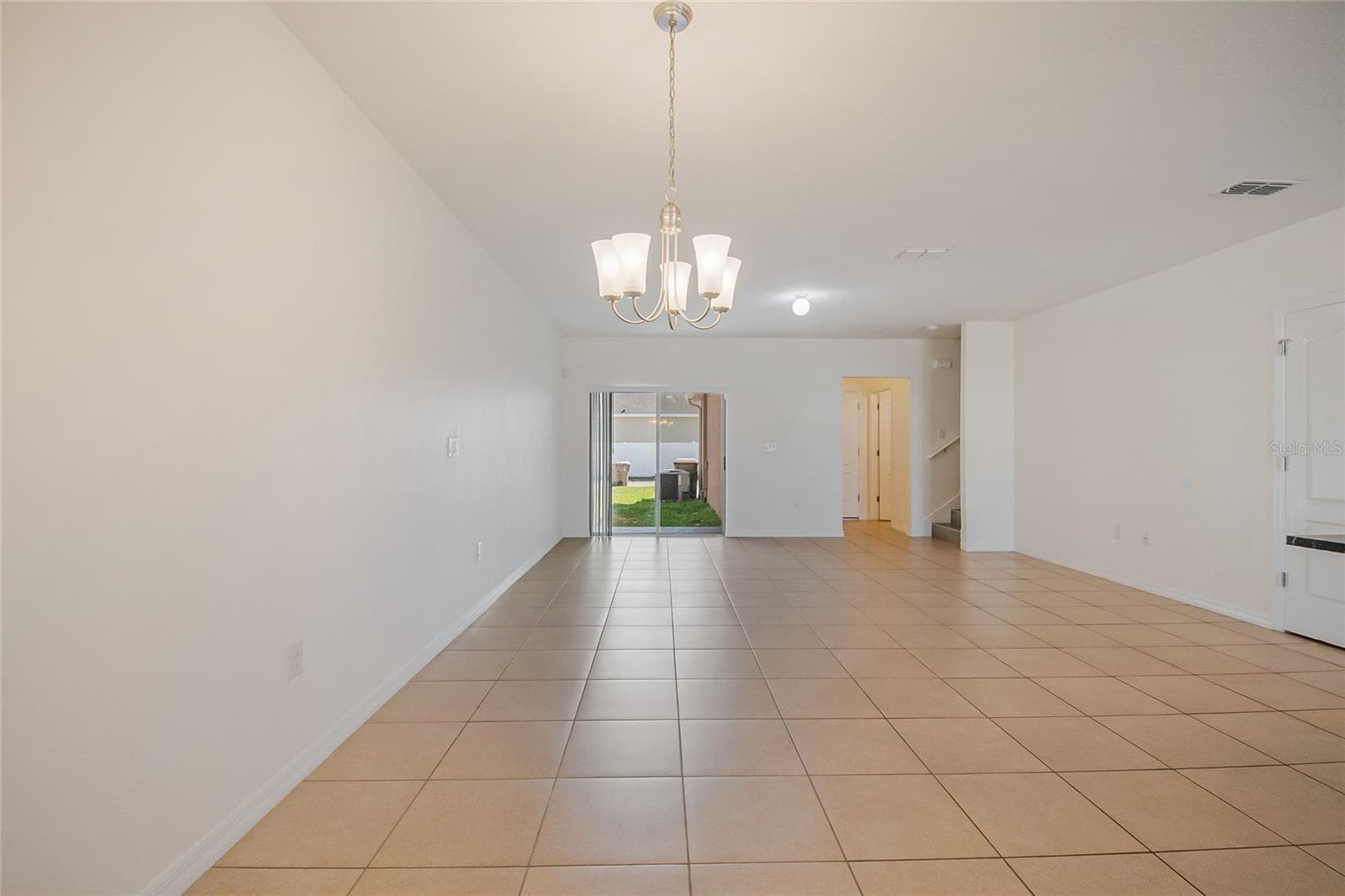 Townhouse at 1404 DUSTY STONE LN, KISSIMMEE, photo 12 of 44