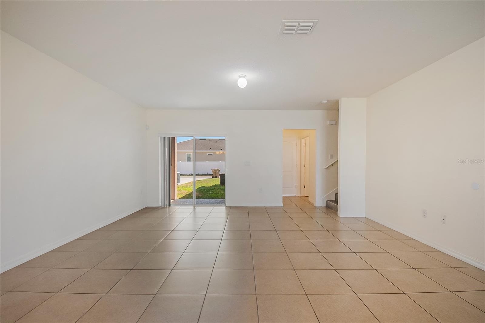 Townhouse at 1404 DUSTY STONE LN, KISSIMMEE, photo 13 of 44