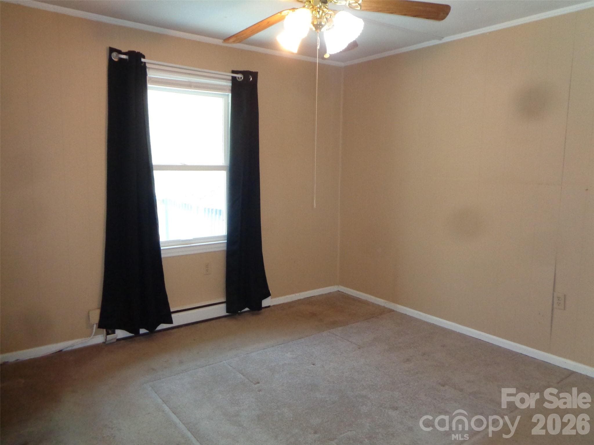 Bedroom - 529 Harmon Street, Forest City