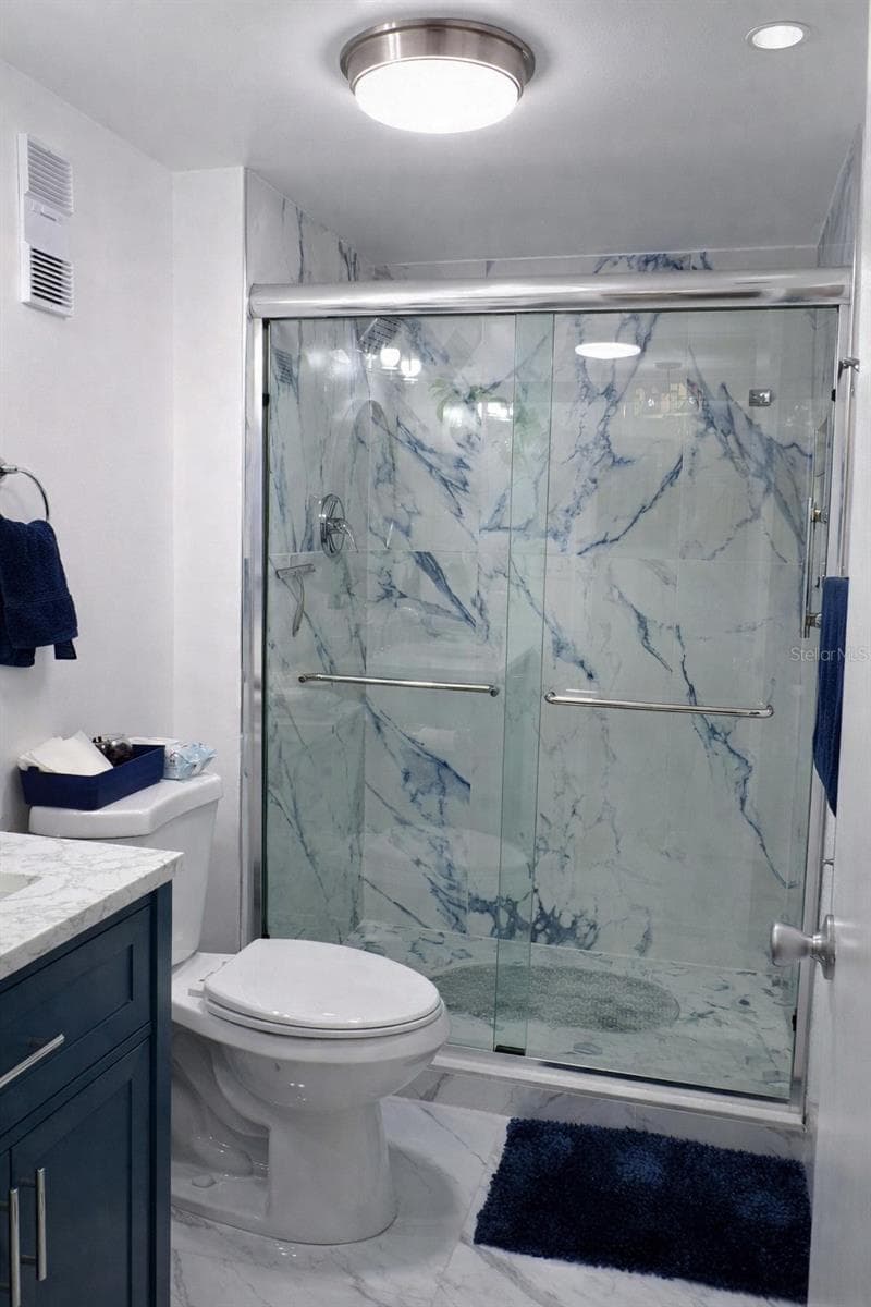Virtual Staging of Hallway bathroom - 1000 SAINT CHARLES PL #209, PEMBROKE PINES