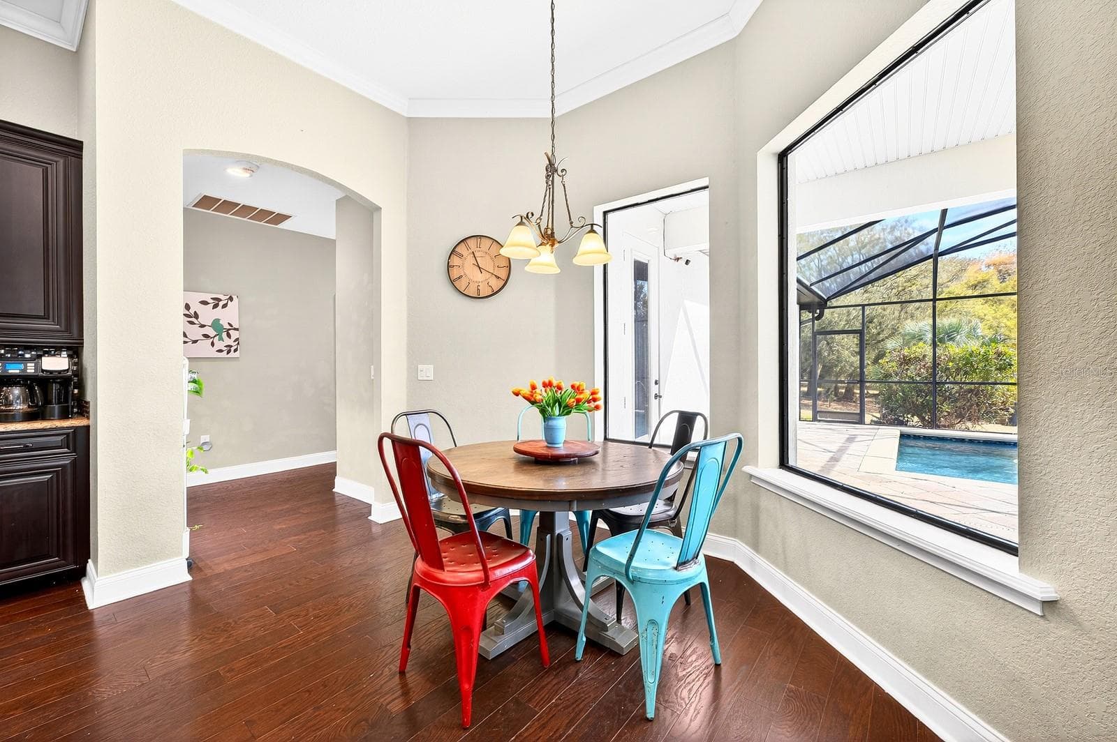 Light filled casual dining. - 27324 GRAND OAK LN, TAVARES