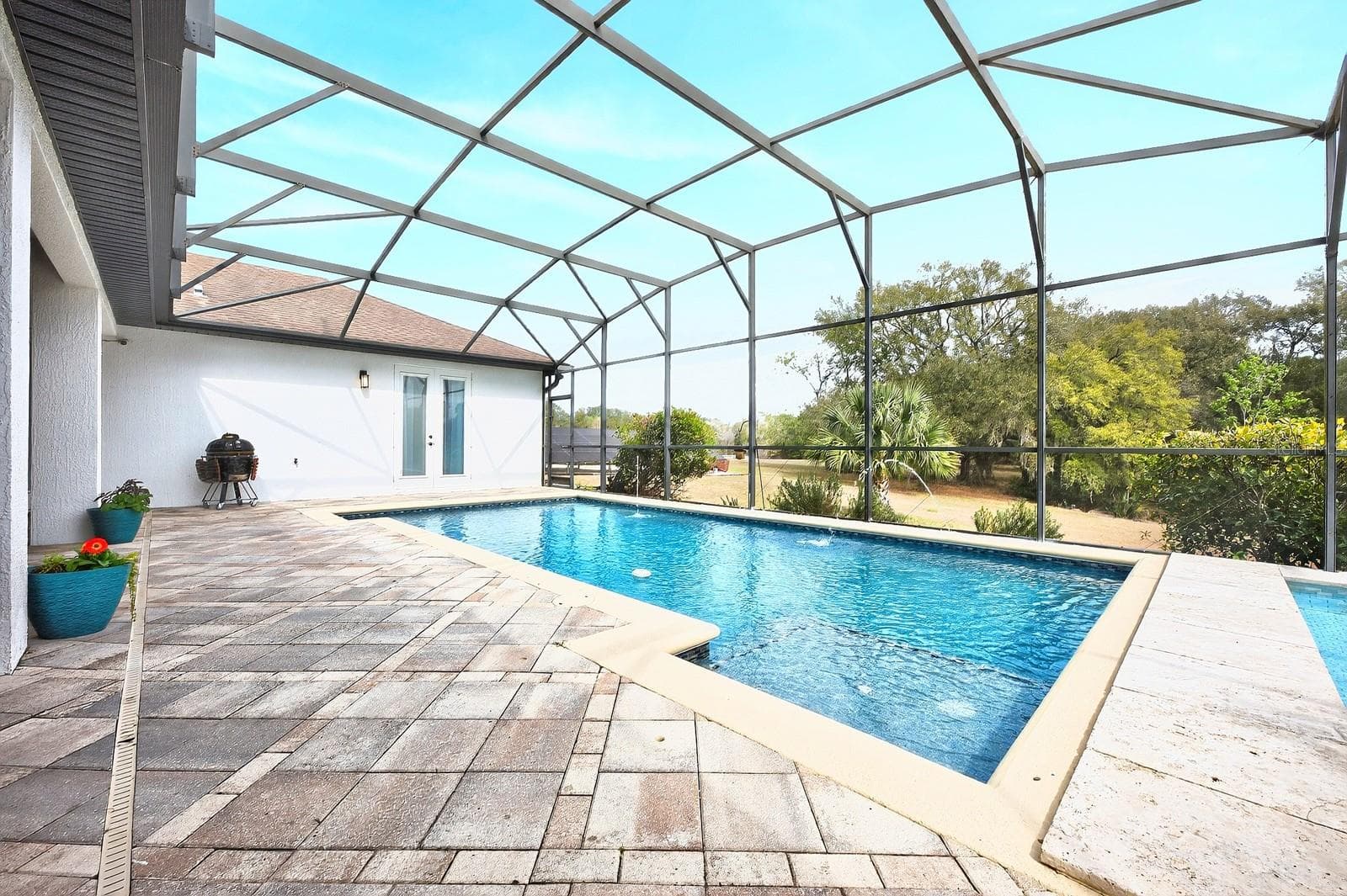 Private screened pool and spa. - 27324 GRAND OAK LN, TAVARES