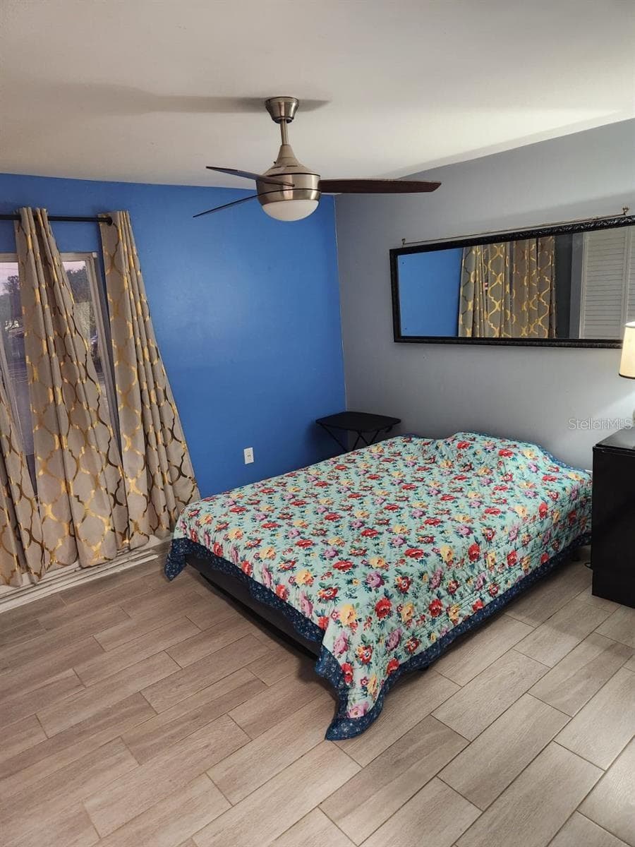 Condominium at 3801 S LAKE DR #247, TAMPA, photo 11 of 15