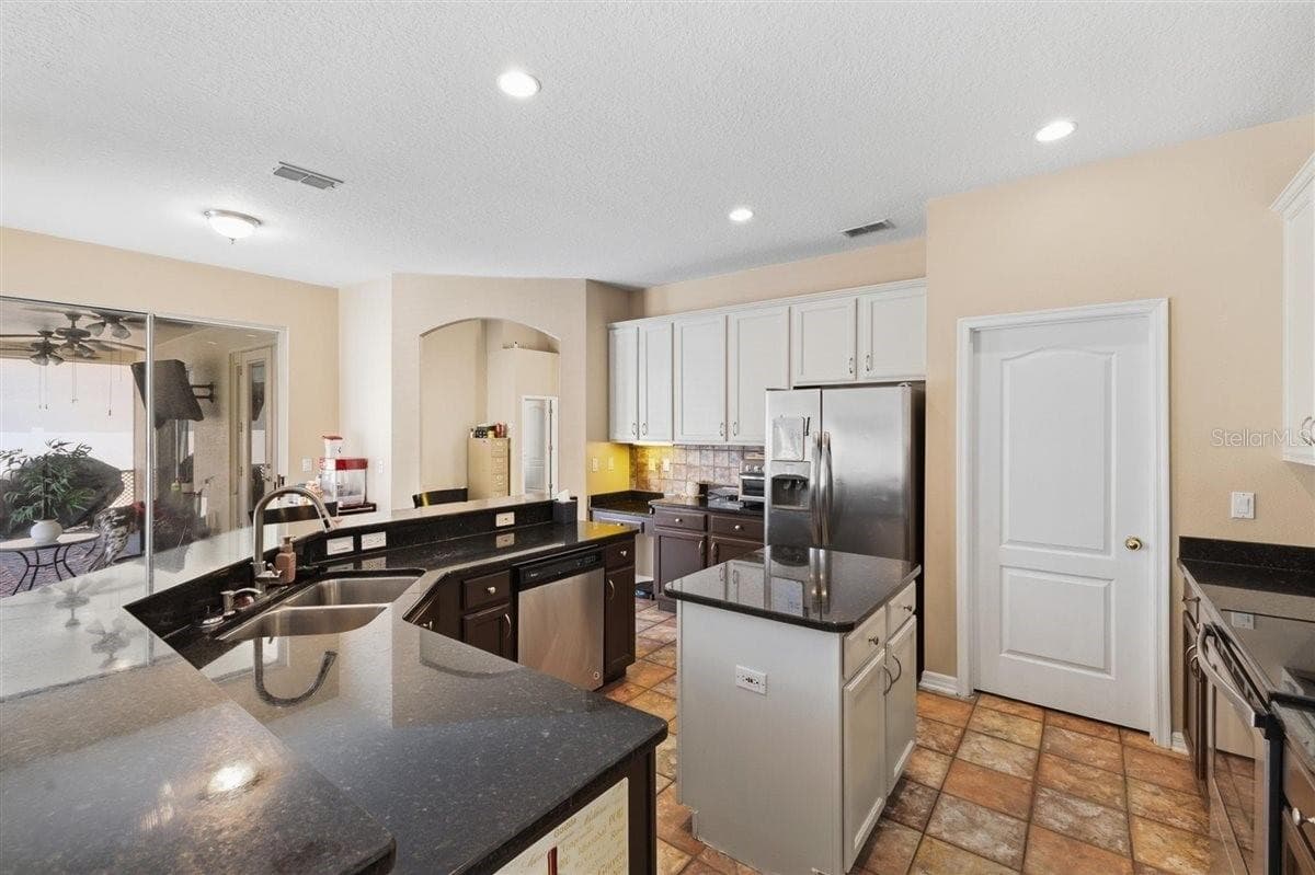 Kitchen - Dining Room - 7909 FERNLEAF DR, ORLANDO