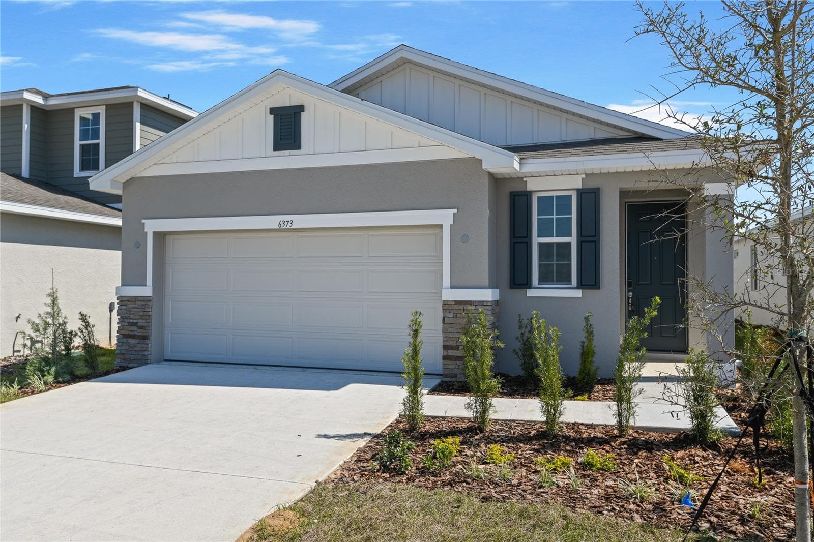 Single Family Residence at 6373 CLOVER ST, LAKE HAMILTON, photo 2 of 19