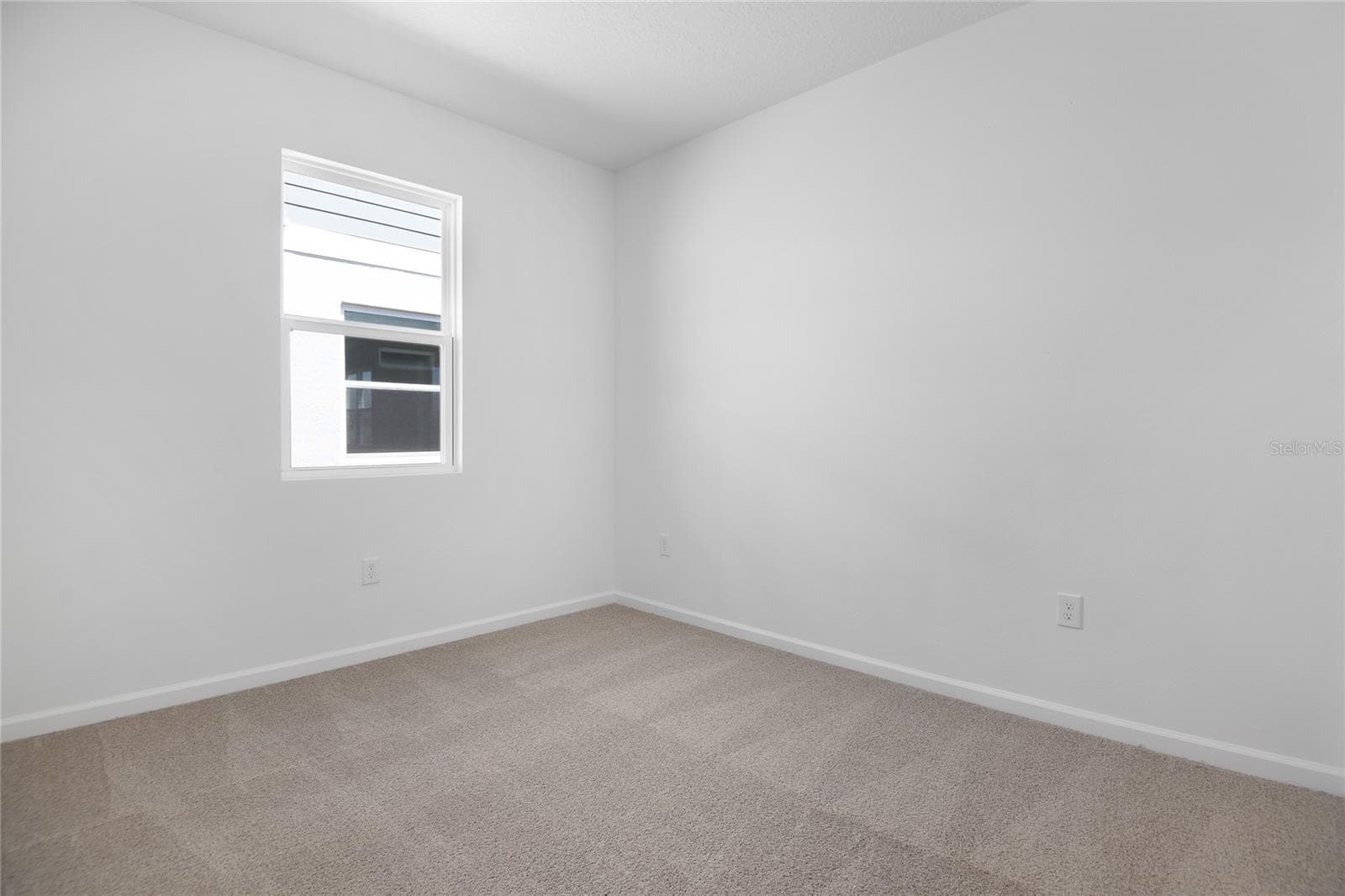 Single Family Residence at 6373 CLOVER ST, LAKE HAMILTON, photo 10 of 19