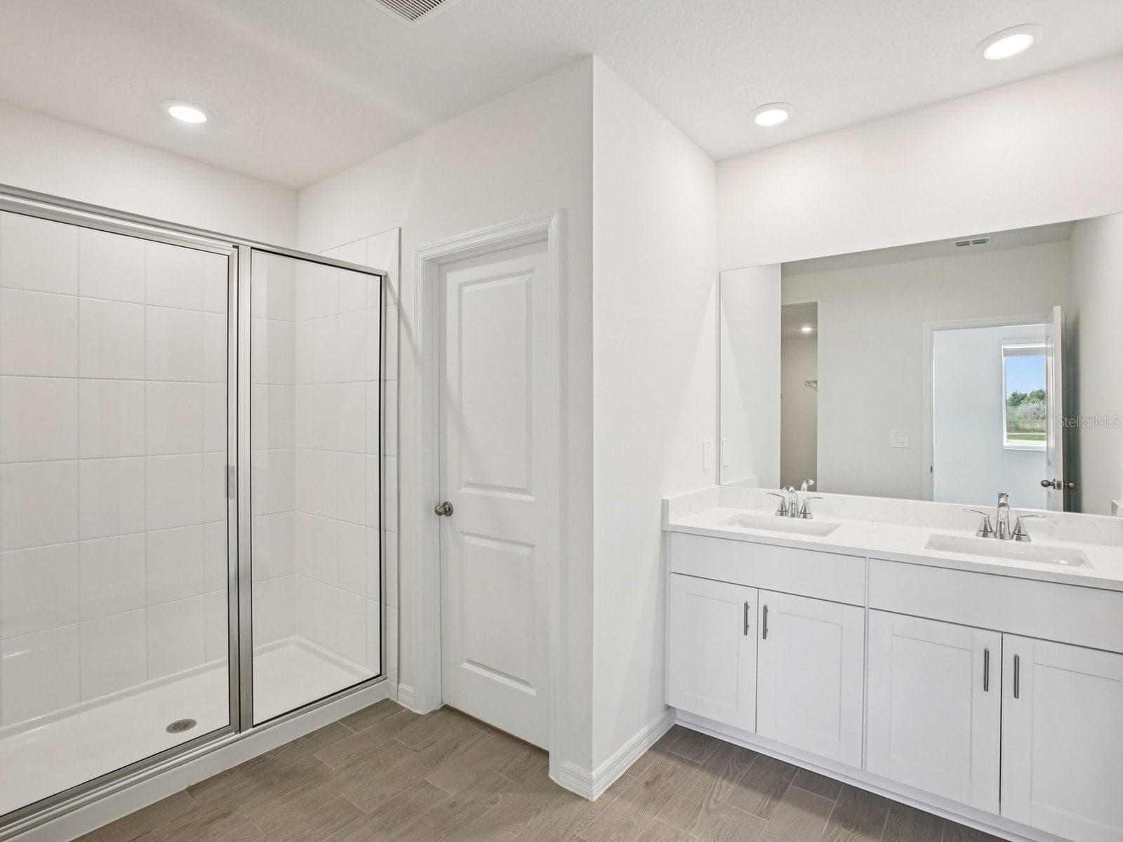 Interior photos are not of the actual home but are photos of the builder home with the same floorplan with similar interior finishes and features. - 7214 RAY CREEK DR, BROOKSVILLE