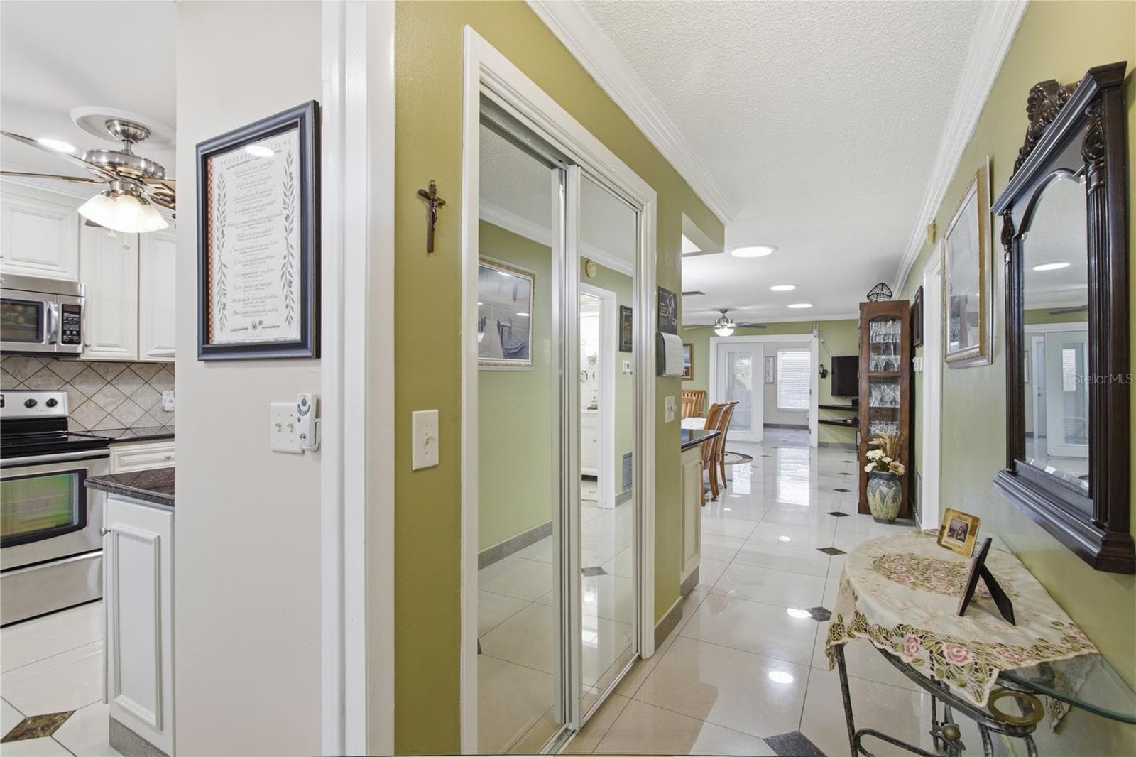 Villa at 1636 S LAKE AVE #1, CLEARWATER, photo 37 of 44