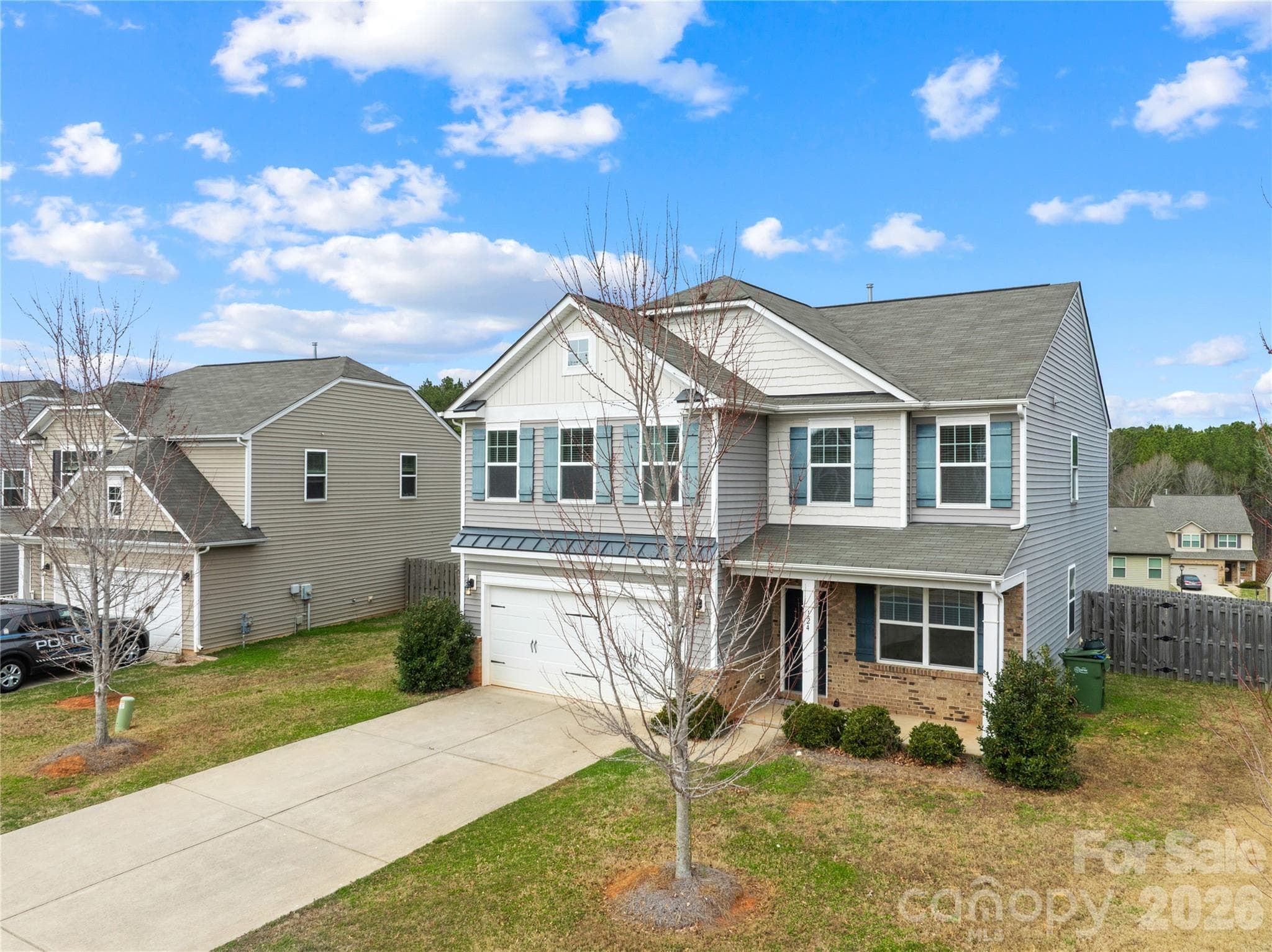 Single Family Residence at 124 Tasman Drive, Mount Holly, photo 4 of 47