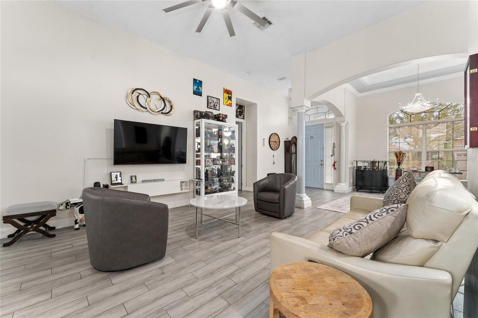 Single Family Residence at 2770 SWOOP CIR, KISSIMMEE, photo 4 of 39