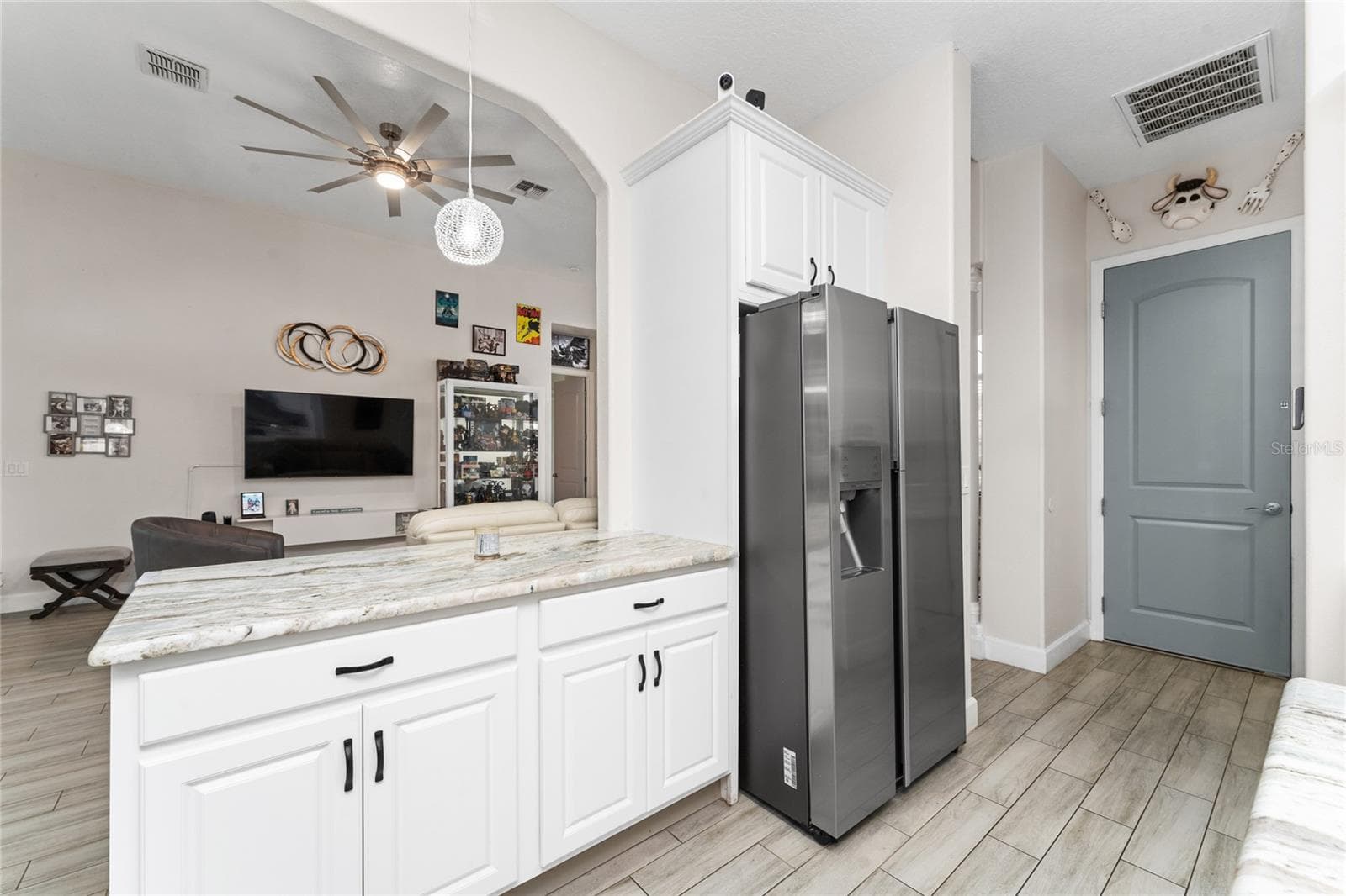 Single Family Residence at 2770 SWOOP CIR, KISSIMMEE, photo 9 of 39