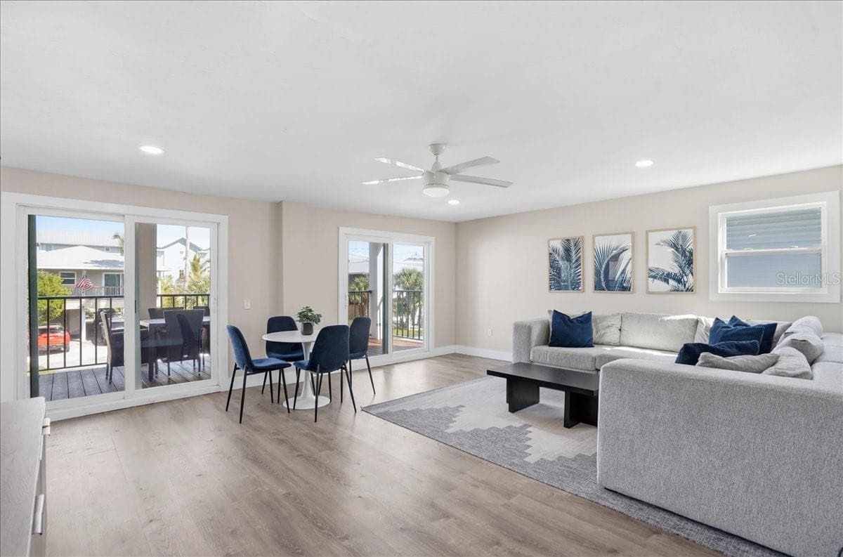 Duplex at 2518 AVENUE B, BRADENTON BEACH, photo 13 of 84