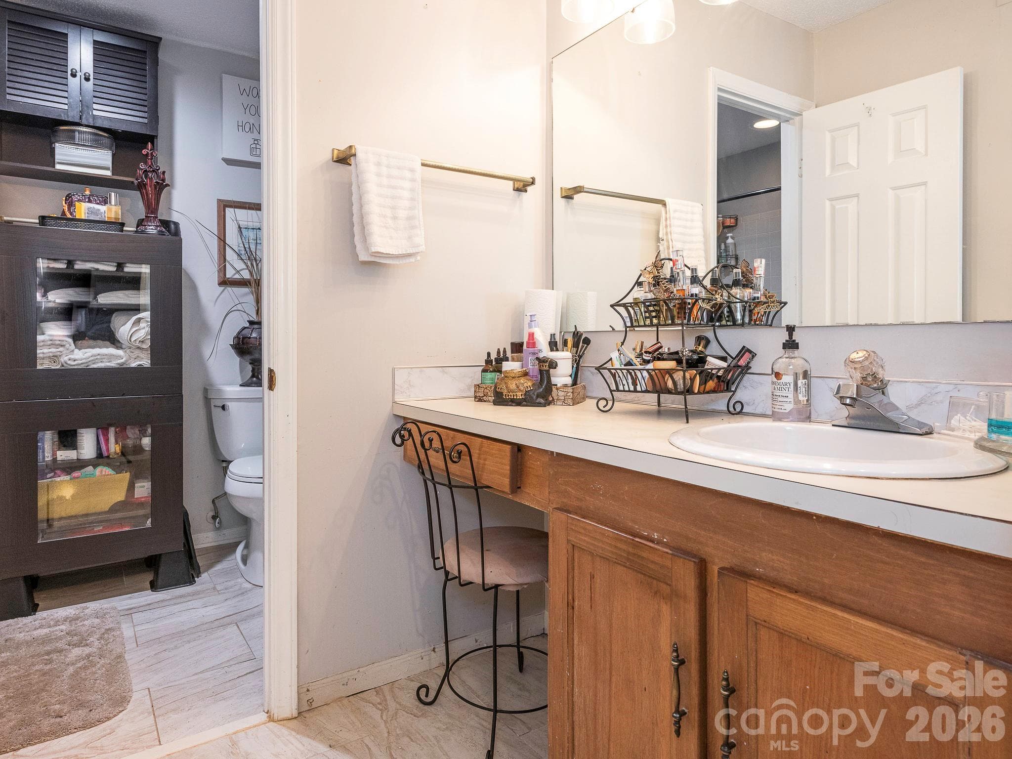 Condominium at Charlotte, photo 11 of 37