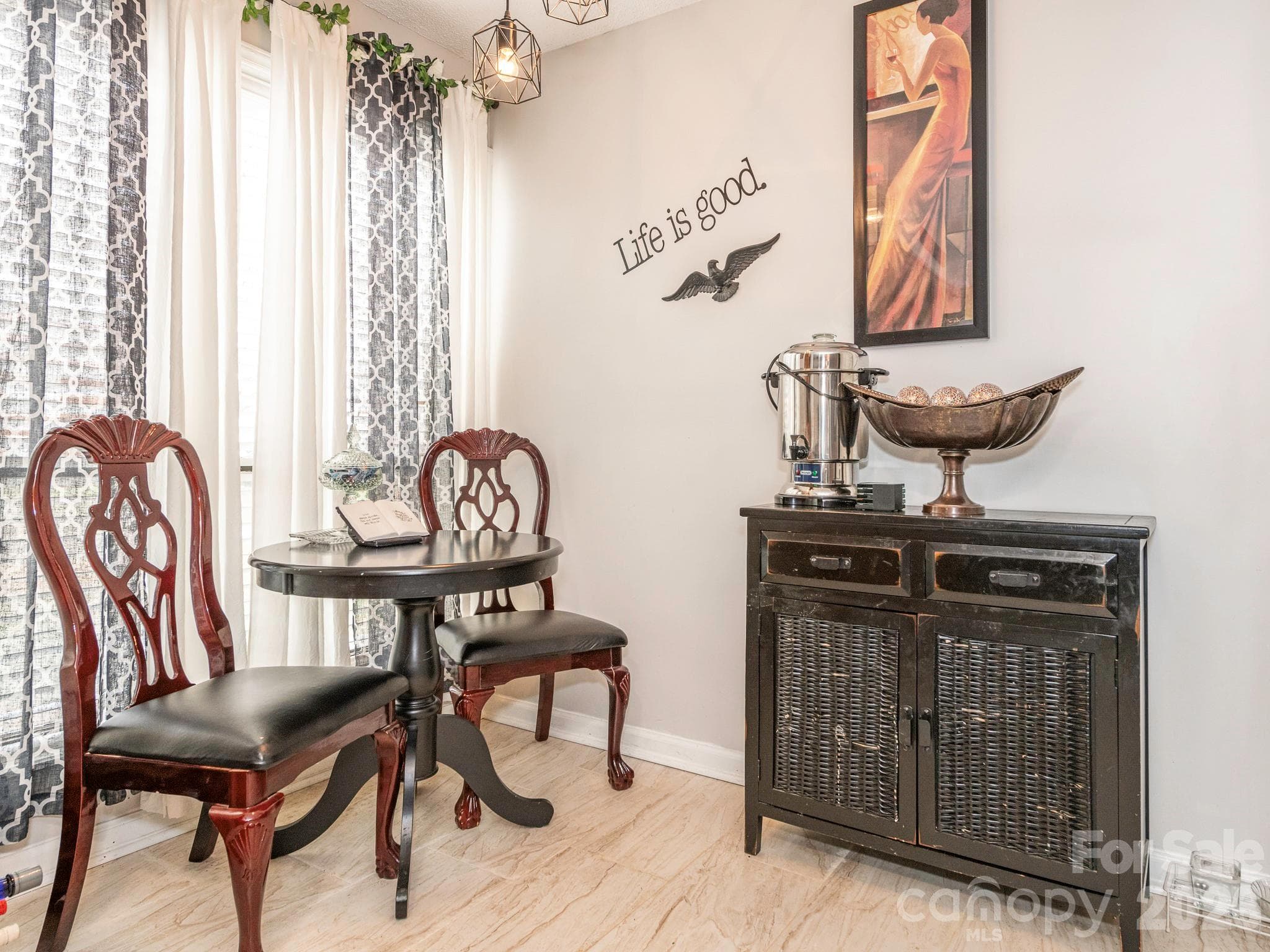 Condominium at Charlotte, photo 25 of 37