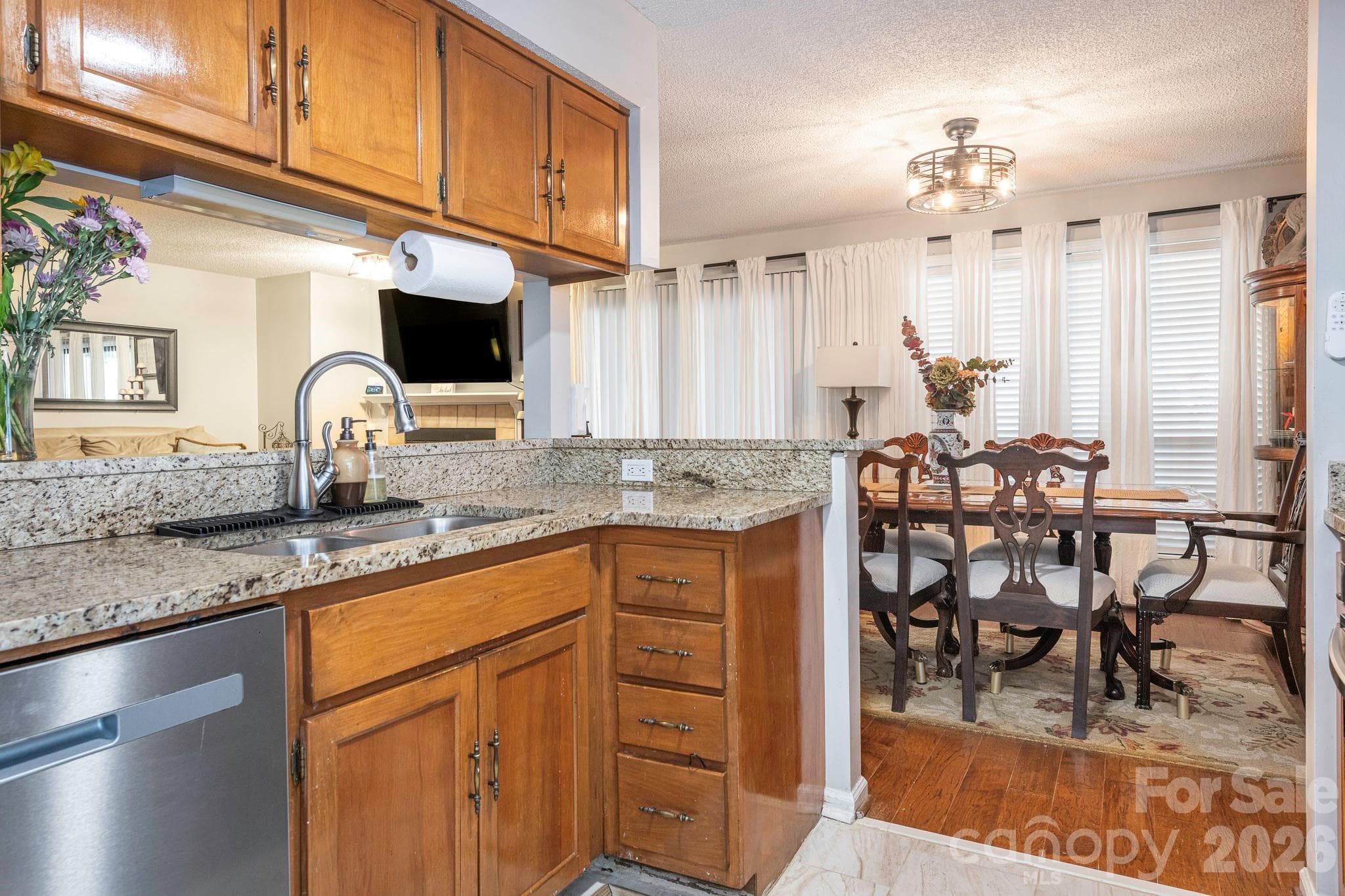 Condominium at Charlotte, photo 29 of 37
