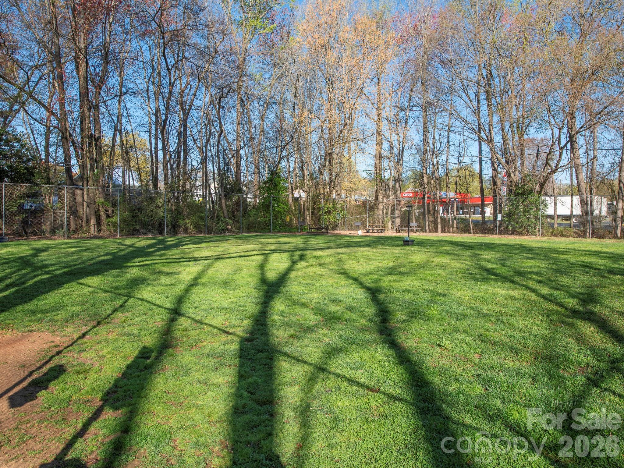Condominium at Charlotte, photo 36 of 37