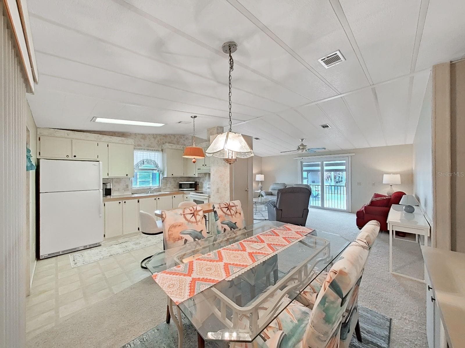 Manufactured Home at 4969 DEERWOOD DR, LAKELAND, photo 13 of 35