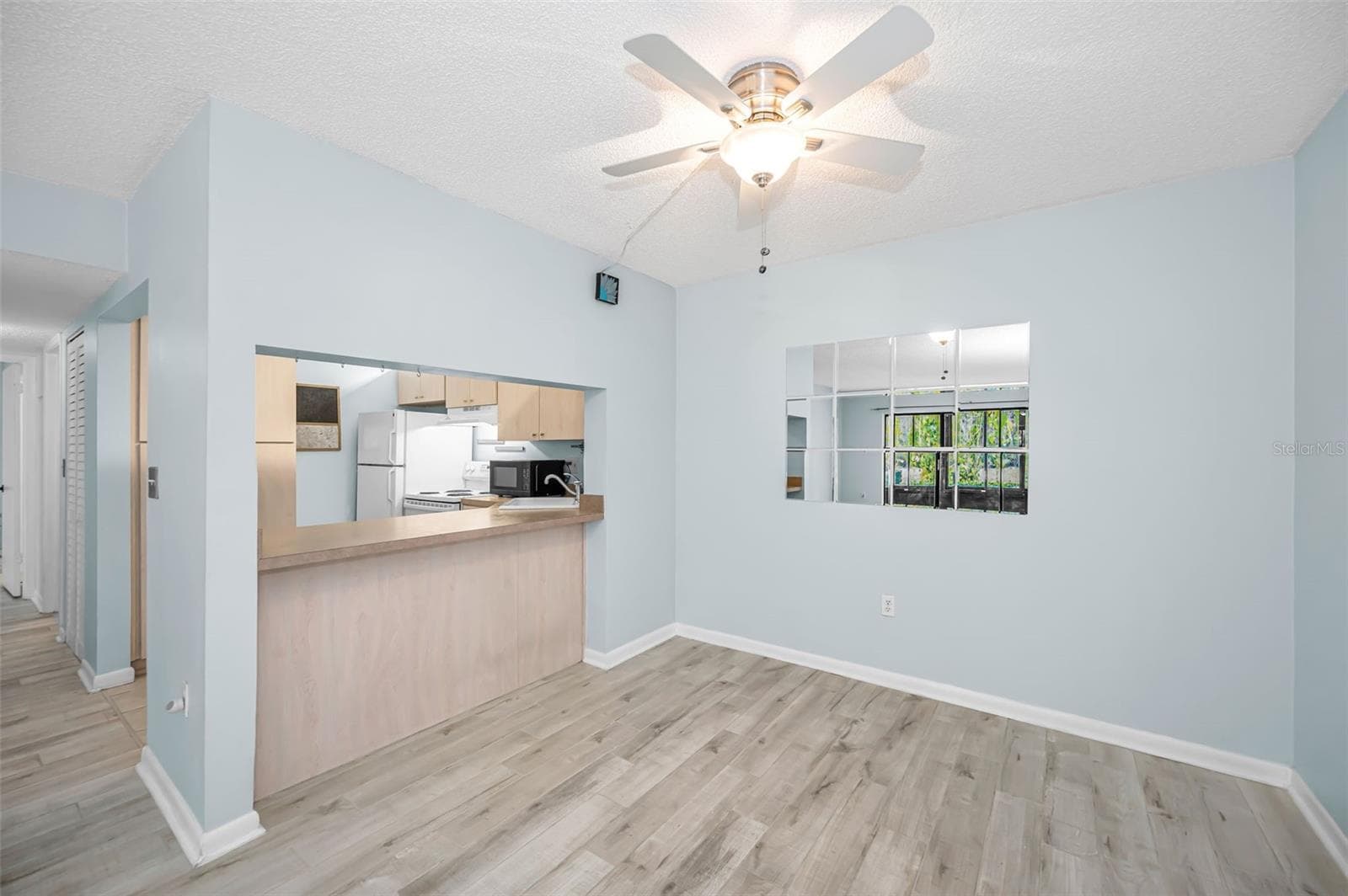 Dining Room Breakfast Bar - 3232 LAKE PINE WAY E #C1, TARPON SPRINGS