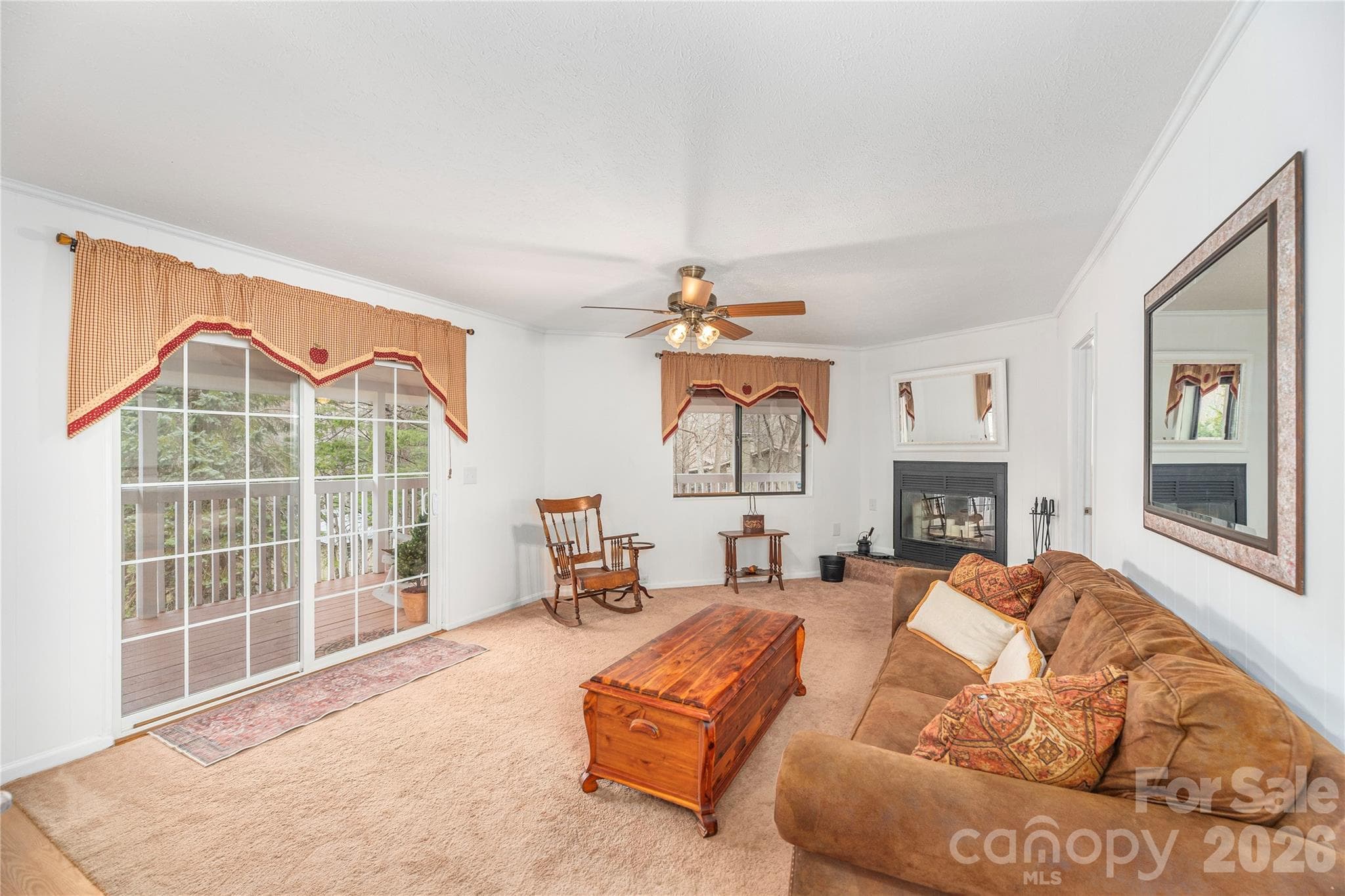 Single Family Residence at Waynesville, photo 4 of 20
