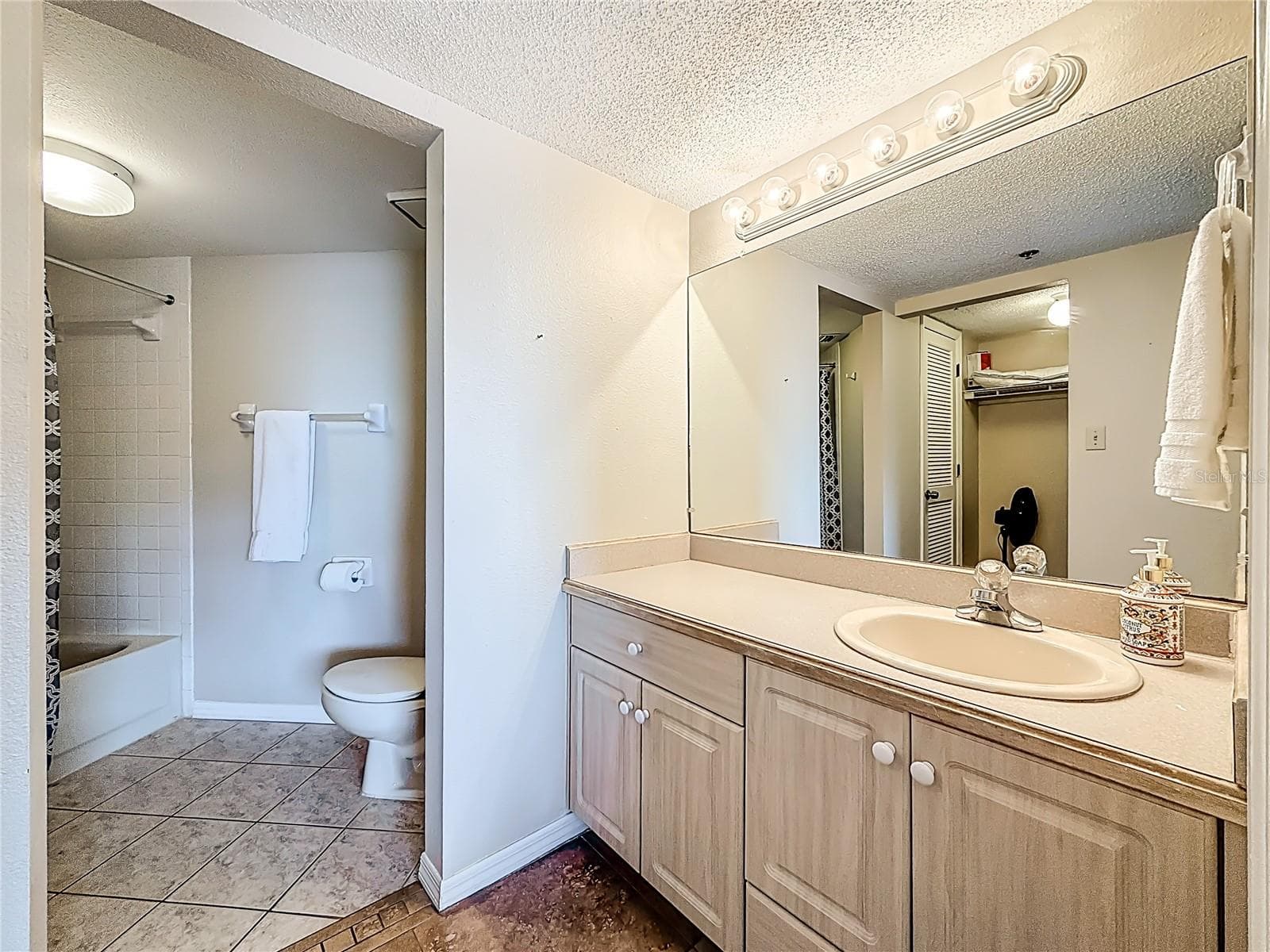 Primary Bath - 18450 GULF BLVD #401, INDIAN SHORES
