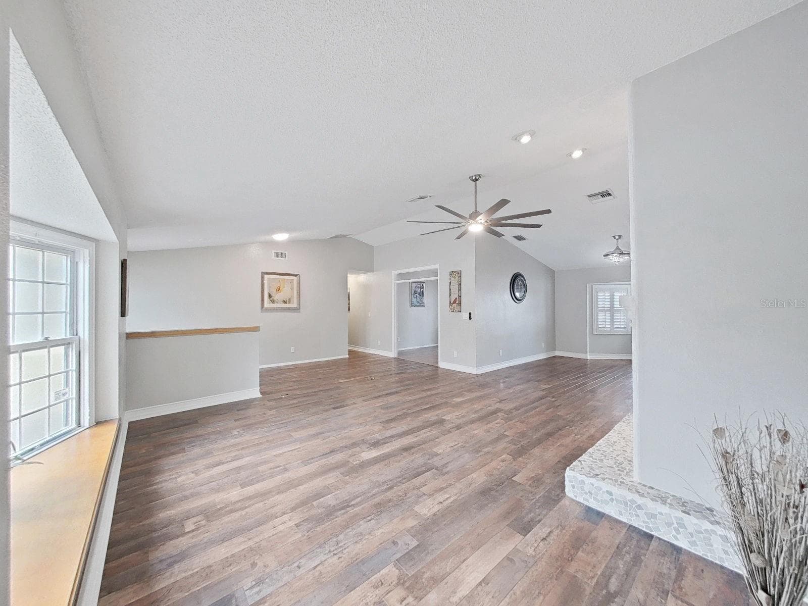 Single Family Residence at 438 LAFAYETTE BLVD, OLDSMAR, photo 9 of 67