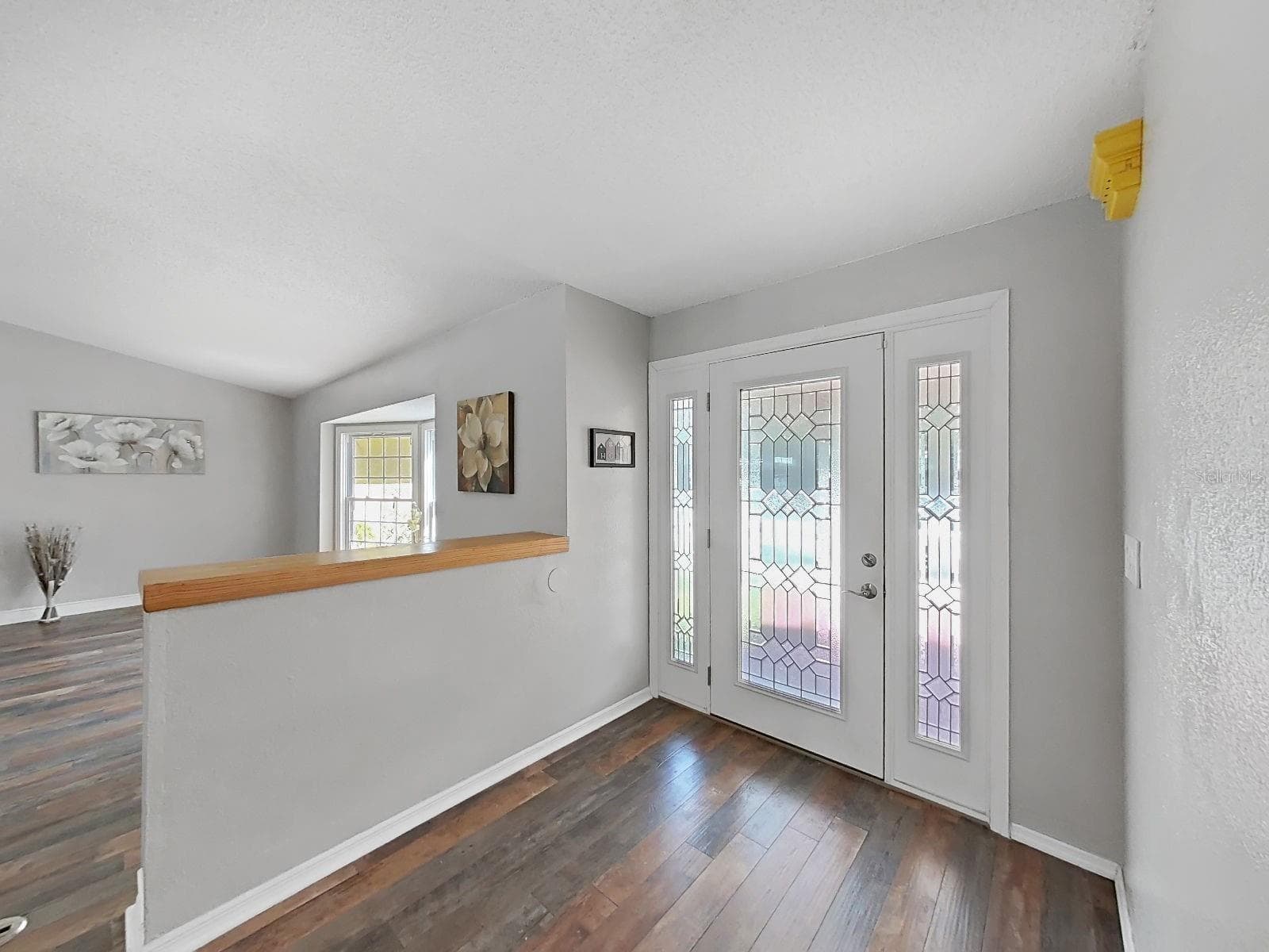 Single Family Residence at 438 LAFAYETTE BLVD, OLDSMAR, photo 10 of 67