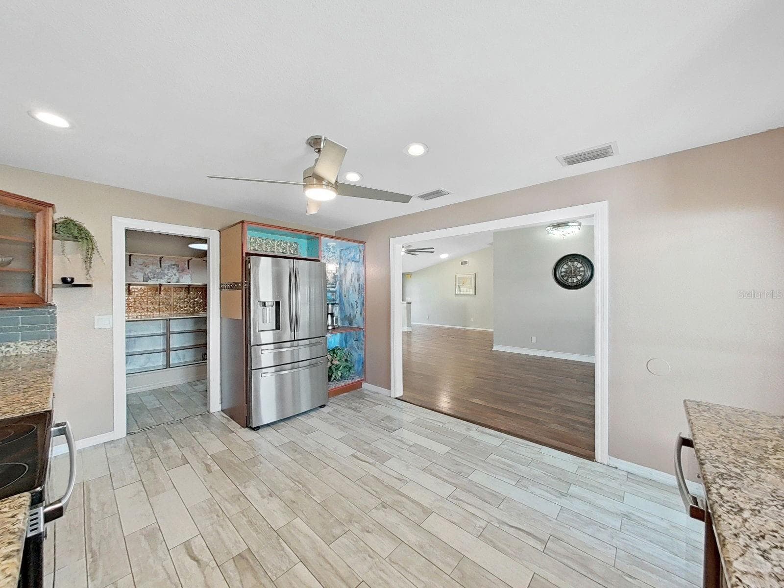 Single Family Residence at 438 LAFAYETTE BLVD, OLDSMAR, photo 16 of 67
