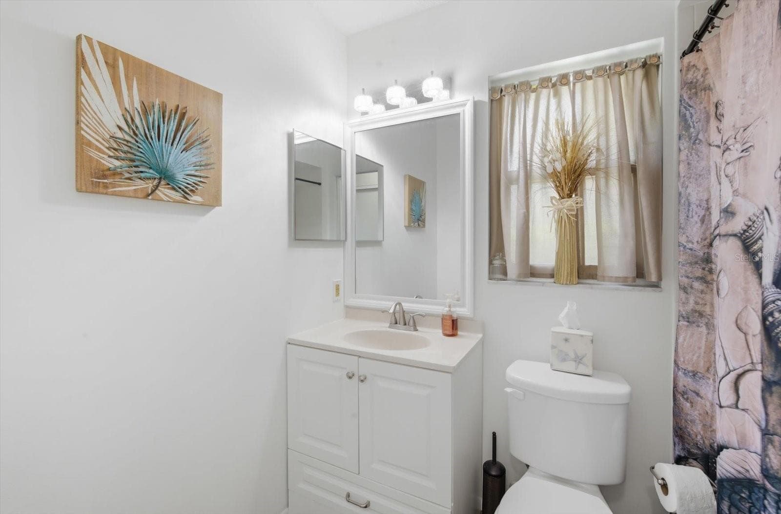 Guest Bath - 6108 PENNY LN, BRADENTON