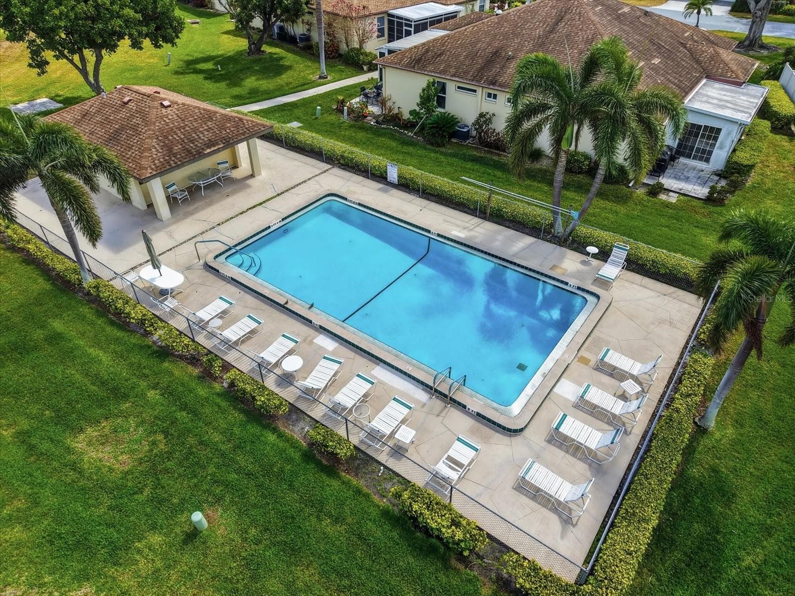 Condominium at 6108 PENNY LN, BRADENTON, photo 2 of 30