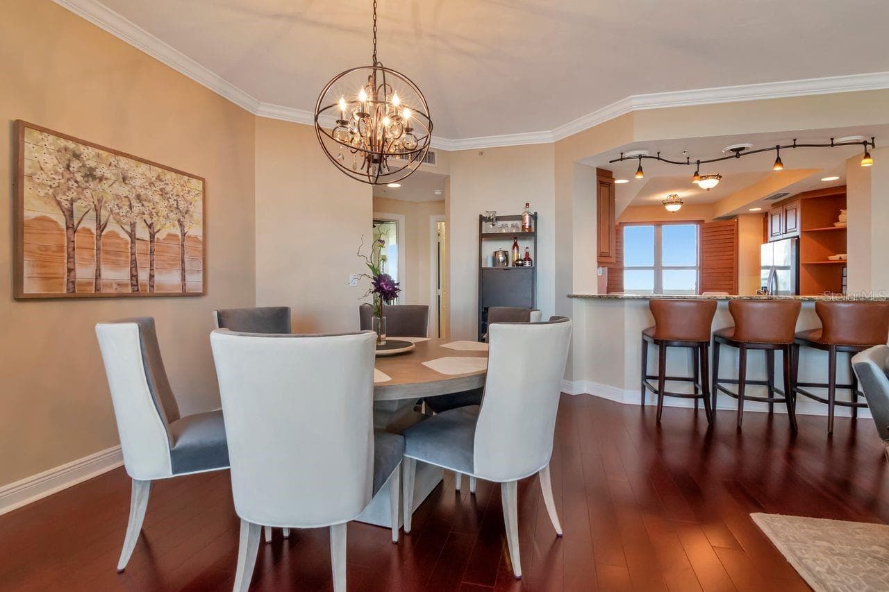 Dining Room - 5823 BOWEN DANIEL DR #604, TAMPA