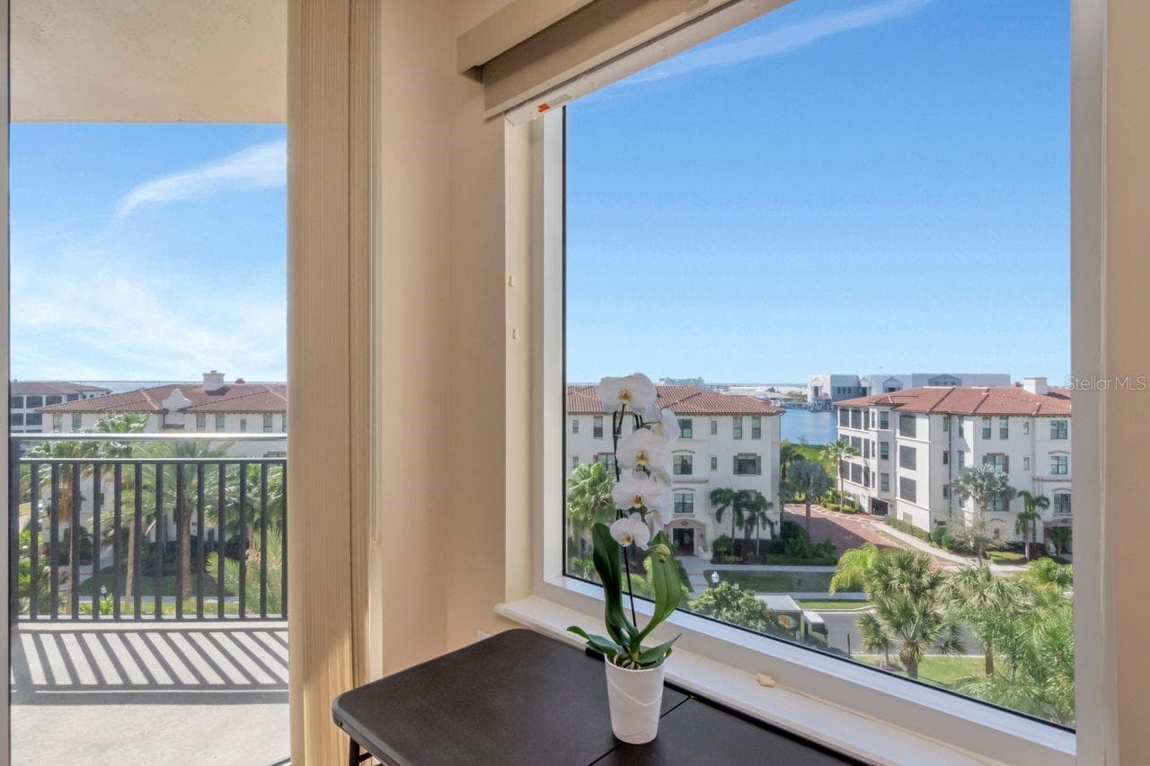 Bedroom 2 View - 5823 BOWEN DANIEL DR #604, TAMPA