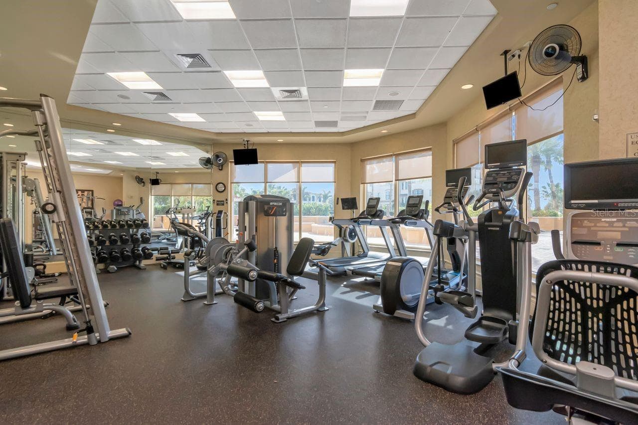 Castillo Gym - 5823 BOWEN DANIEL DR #604, TAMPA