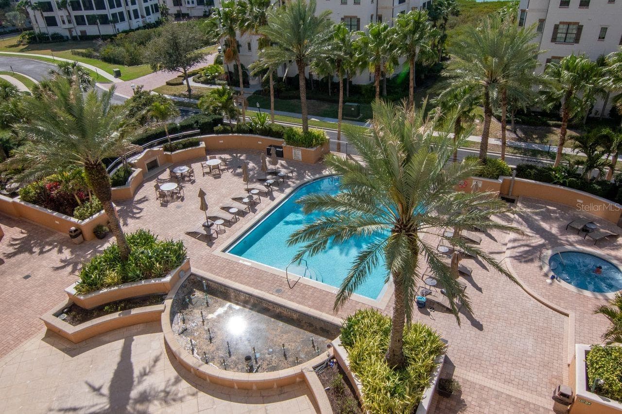 Castillo Pool - 5823 BOWEN DANIEL DR #604, TAMPA