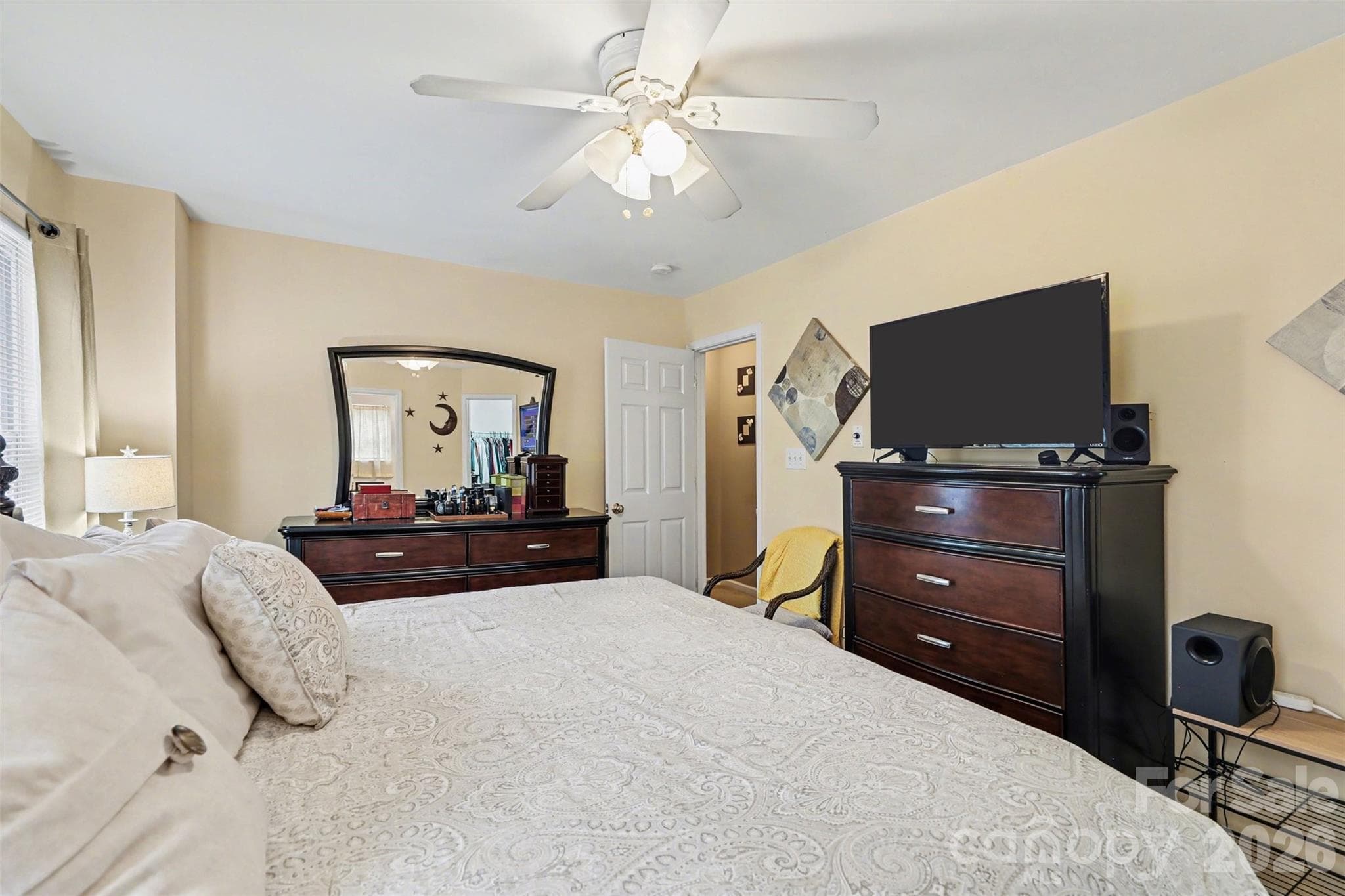 Single Family Residence at 741 Wilderness Trail Drive, Charlotte, photo 8 of 19