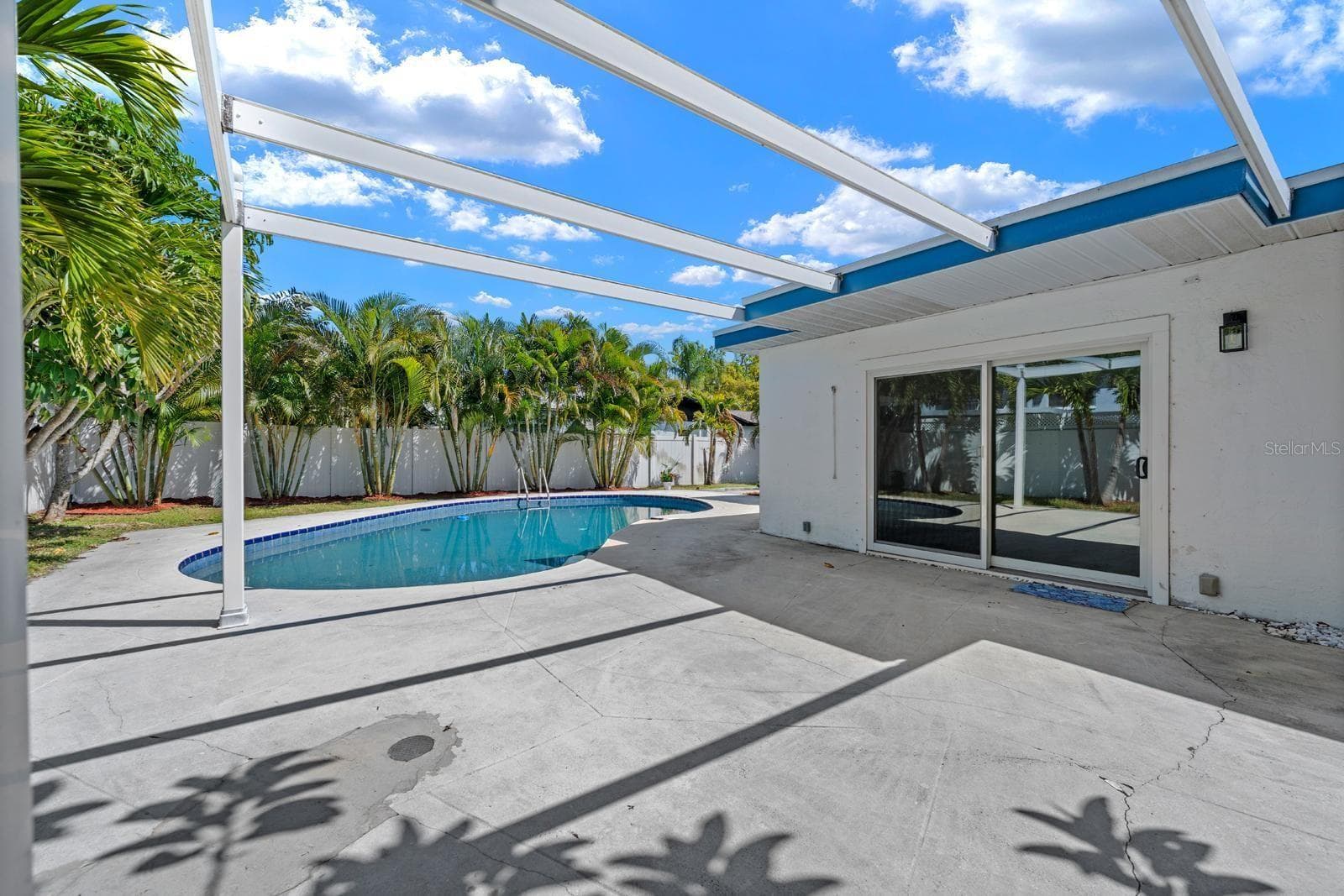 Single Family Residence at 4540 BAYSHORE BLVD NE, ST PETERSBURG, photo 25 of 34