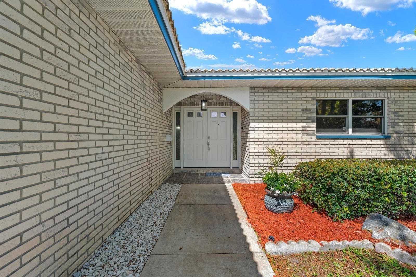 Single Family Residence at 4540 BAYSHORE BLVD NE, ST PETERSBURG, photo 32 of 34