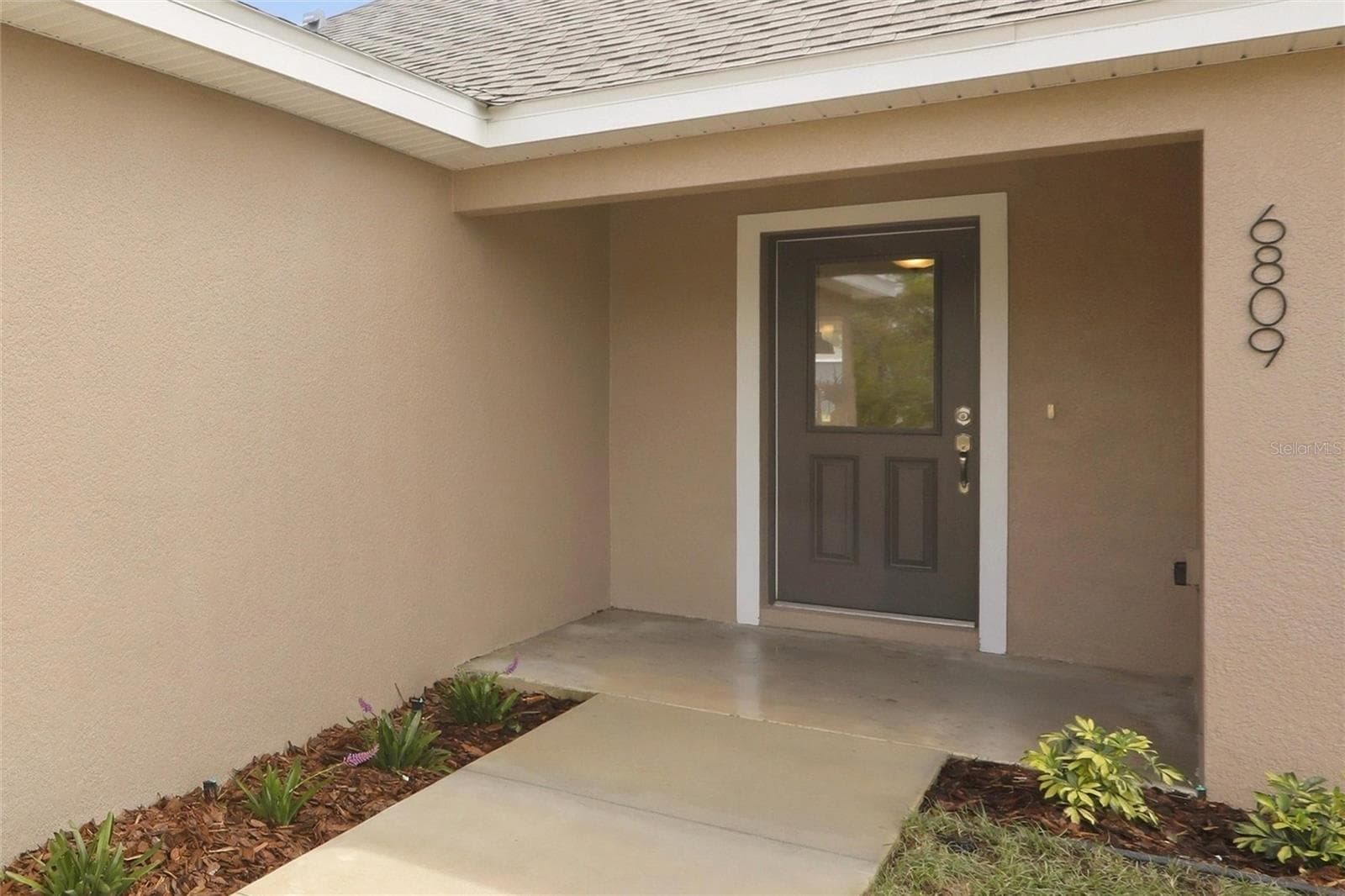 Single Family Residence at 6809 DICKINSON DR, SEBRING, photo 2 of 47
