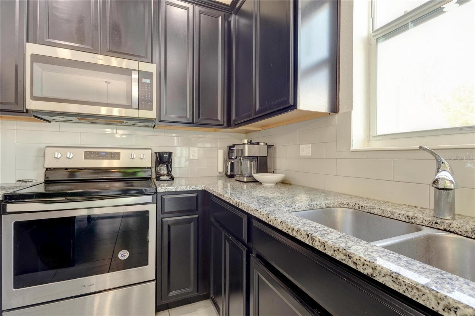 Townhouse at 2403 SEDGE GRASS WAY, ORLANDO, photo 11 of 28