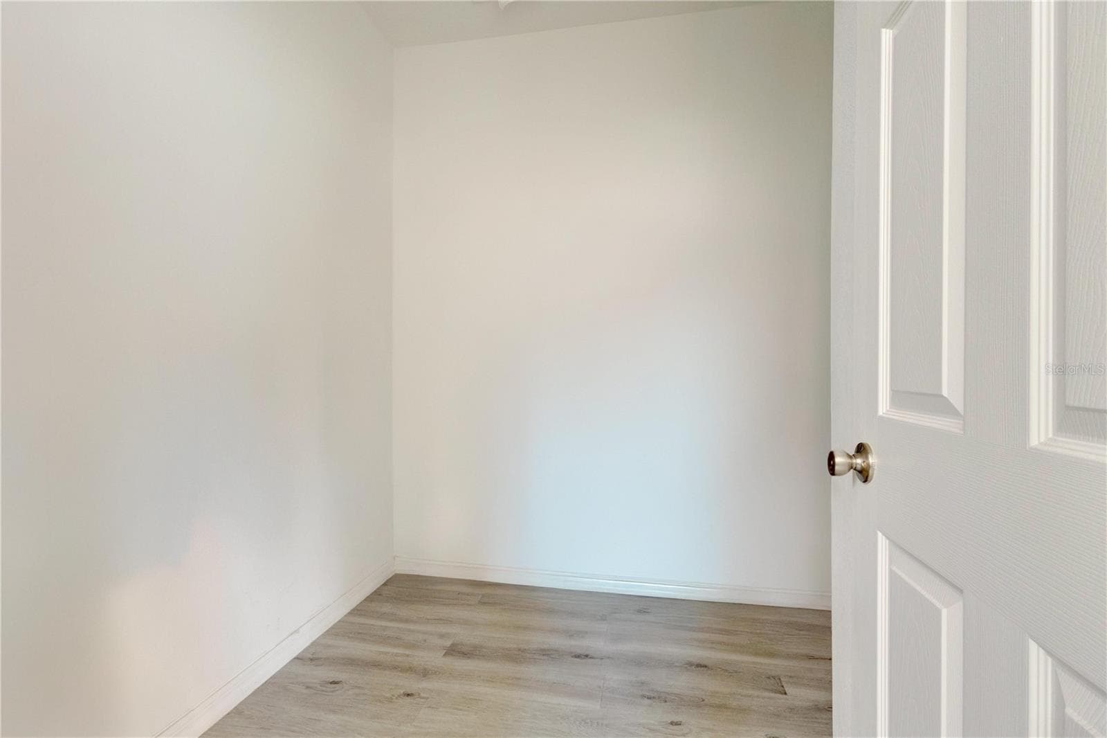 Townhouse at 2403 SEDGE GRASS WAY, ORLANDO, photo 17 of 28