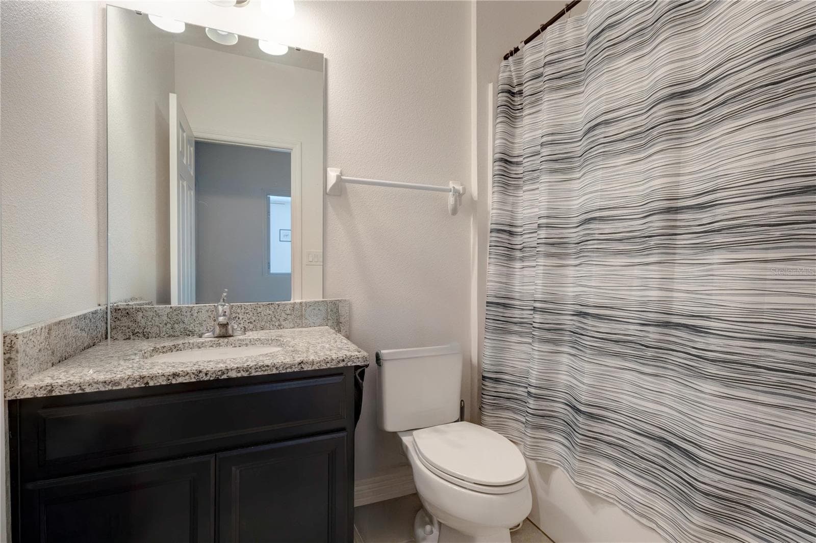 Townhouse at 2403 SEDGE GRASS WAY, ORLANDO, photo 18 of 28