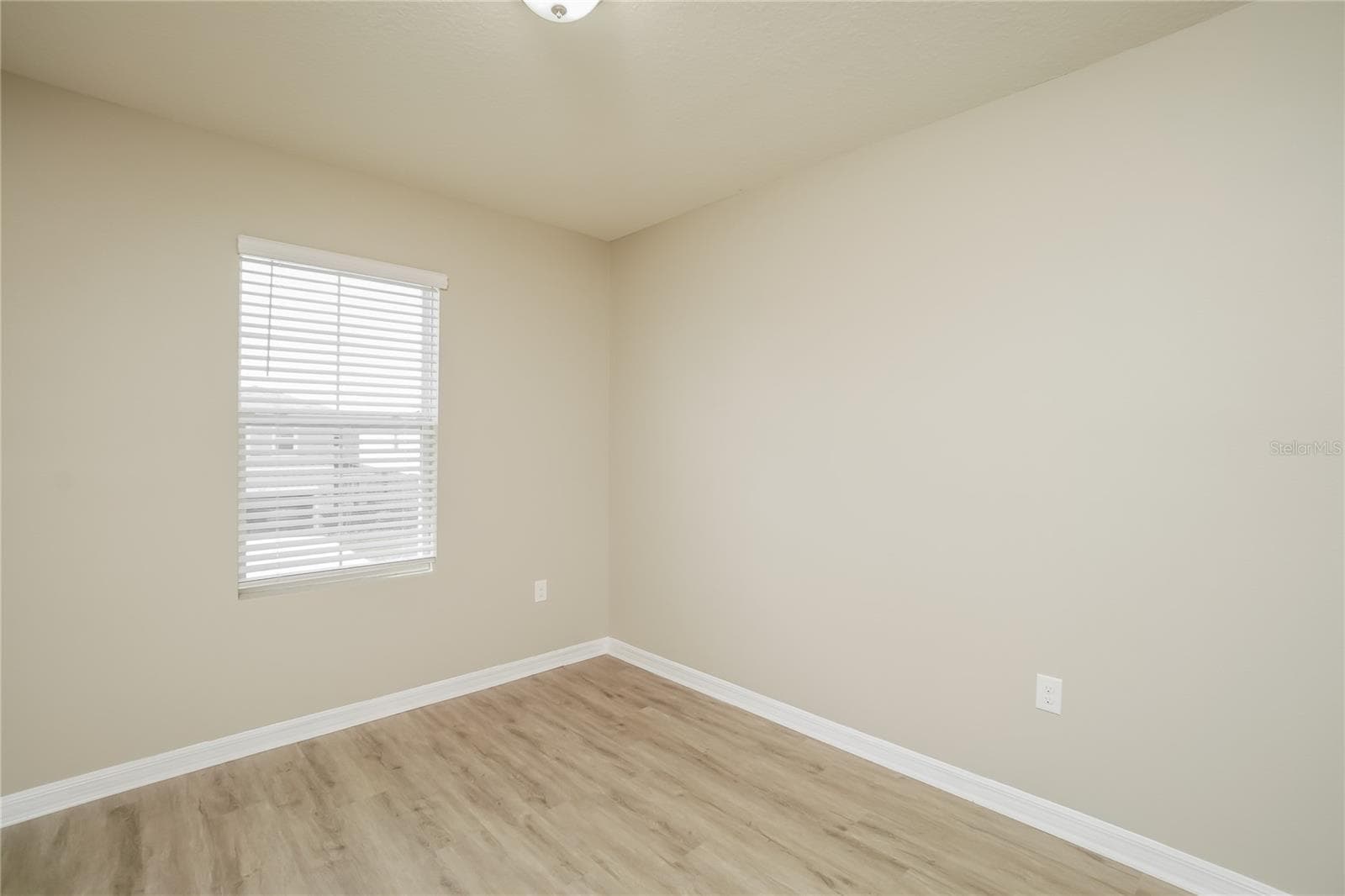 Single Family Residence at 16726 SECRET MEADOW DR, ODESSA, photo 9 of 15