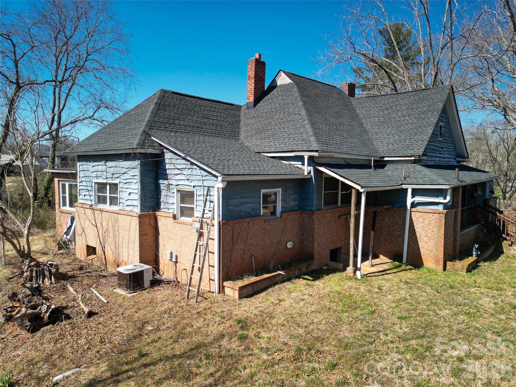 Single Family Residence at Asheville, photo 7 of 30