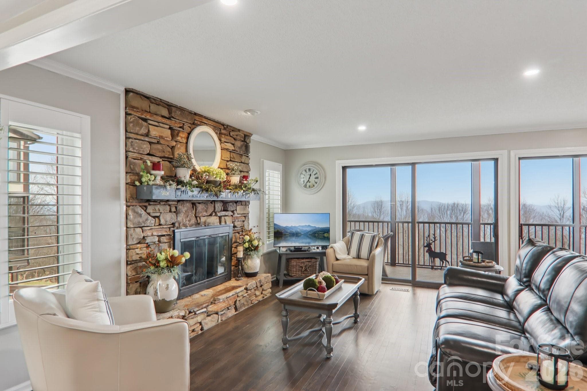 Condominium at Hendersonville, photo 5 of 48